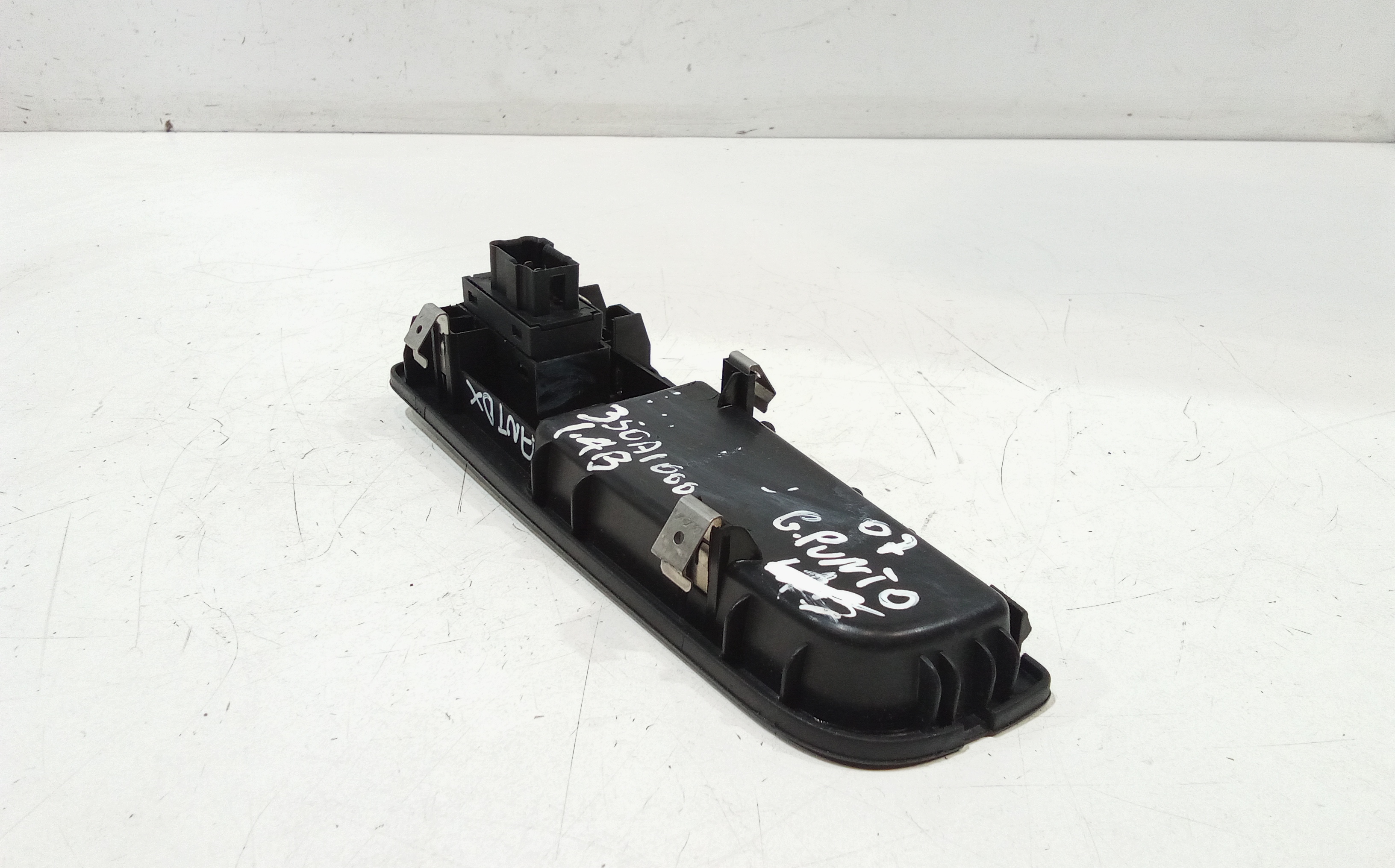 Pulsantiera Anteriore Destra Passeggero per Fiat Grande Punto 1 Serie (2005 - 2008)