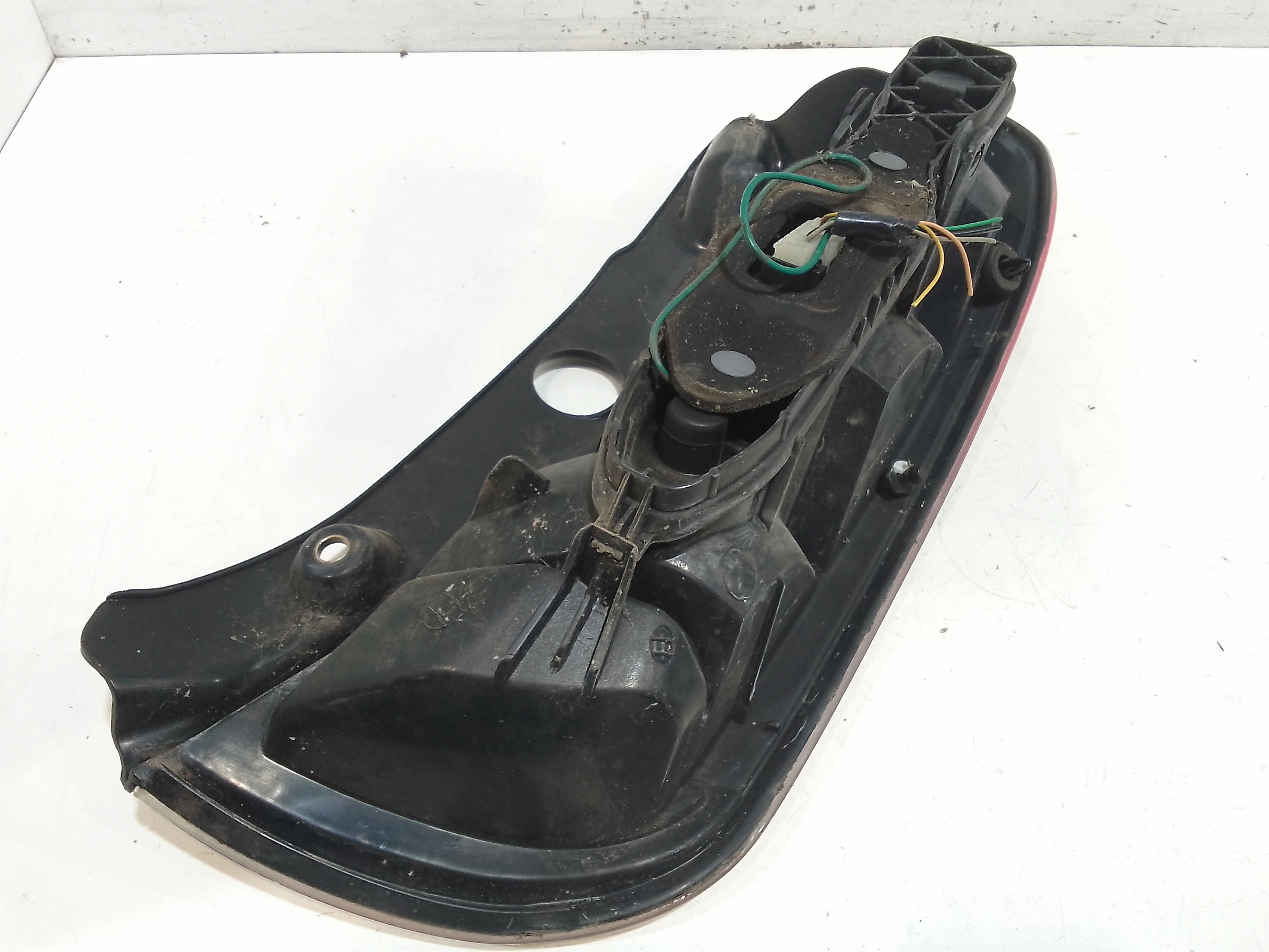 Stop fanale Posteriore sinistro lato Guida per Lancia Ypsilon 1 Serie (2003 - 2006)