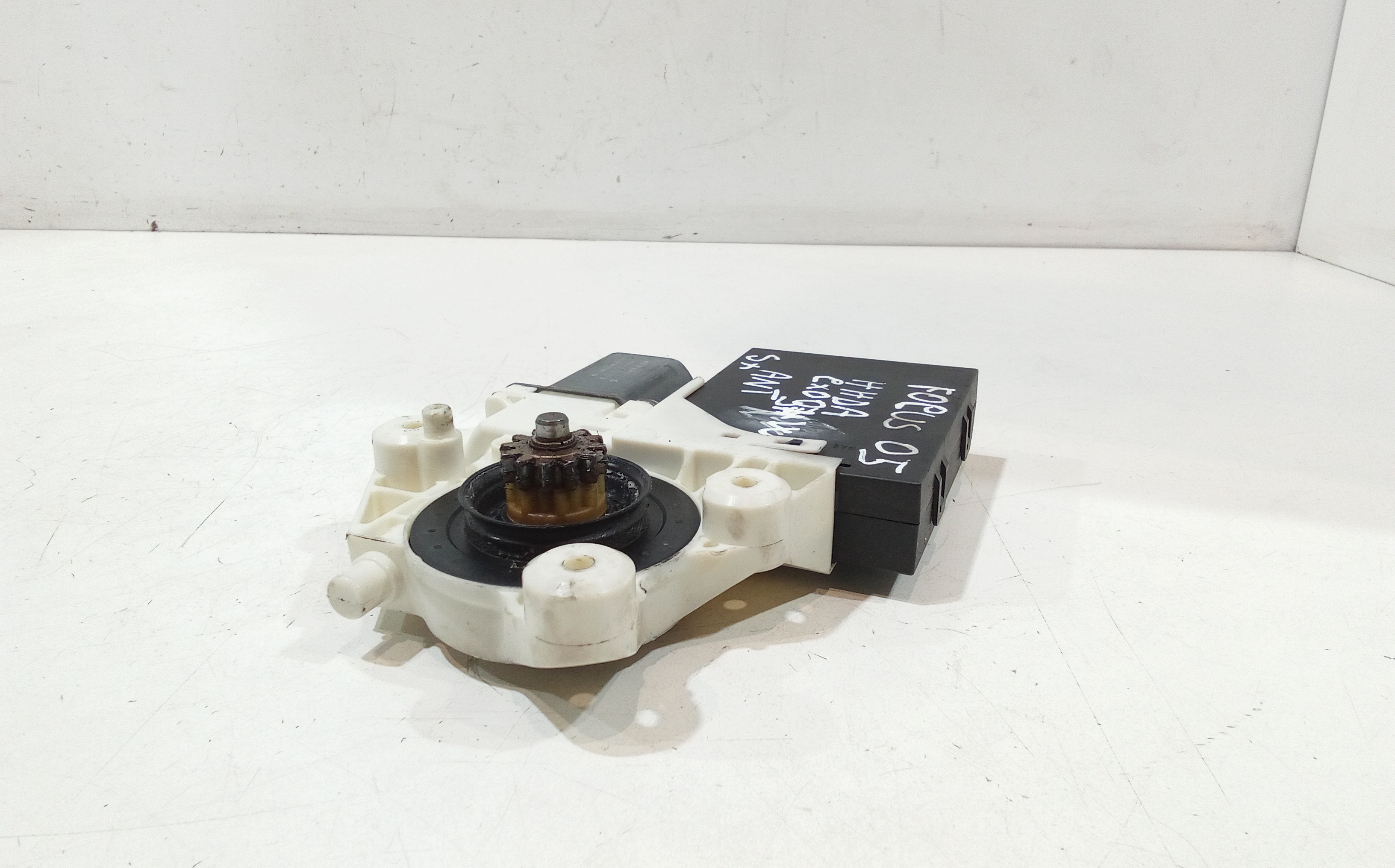 Motorino Alzavetro anteriore Sinistro per Ford Focus Berlina 3 Serie (2004 - 2008)