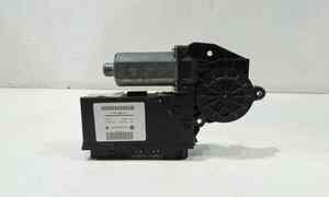 Motorino Alzavetro anteriore destra per Volkswagen Touareg 1 Serie (2002 - 2006)