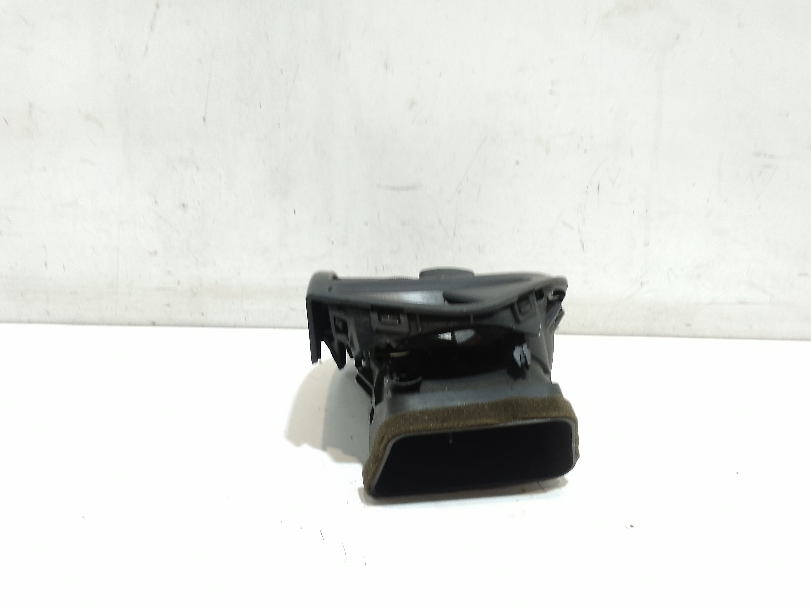 Bocchetta aria cruscotto lato guida per Citroen C4 1 Serie (2008 - 2010)