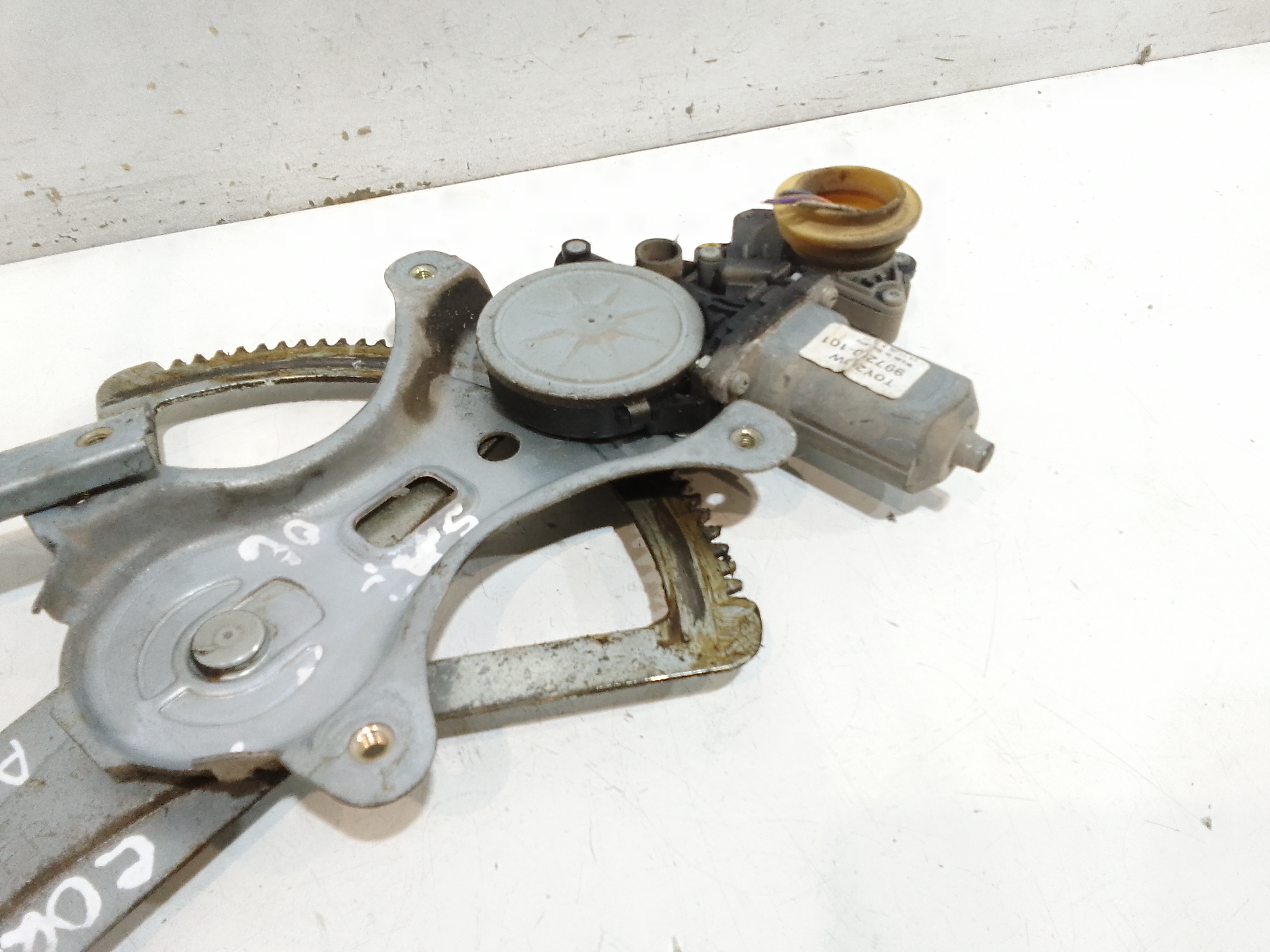 Cremagliera anteriore sinistra Guida per Toyota Corolla Verso 2 Serie (2004 - 2009)