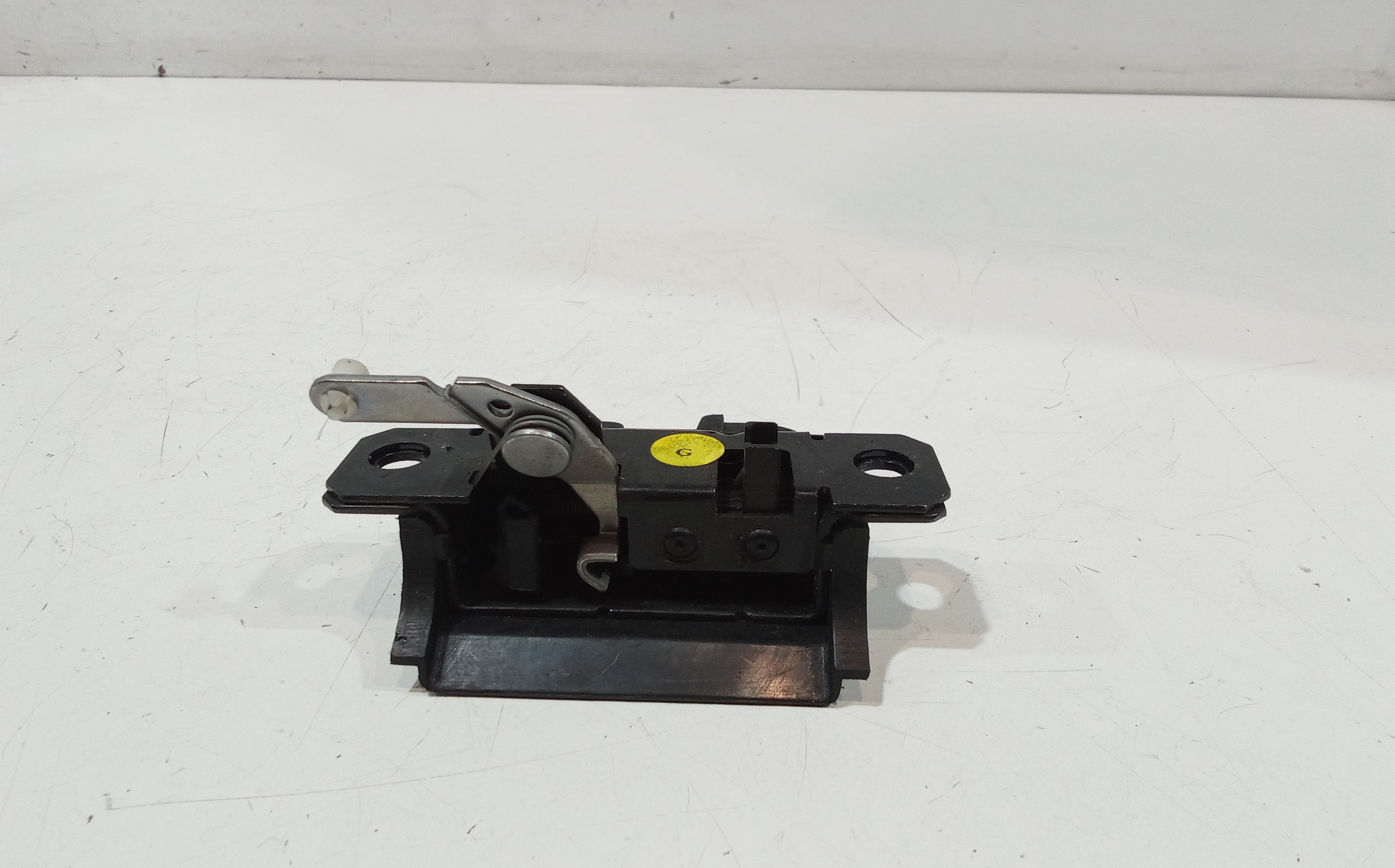 Serratura Cofano Posteriore per Volkswagen Touareg 1 Serie (2002 - 2006)