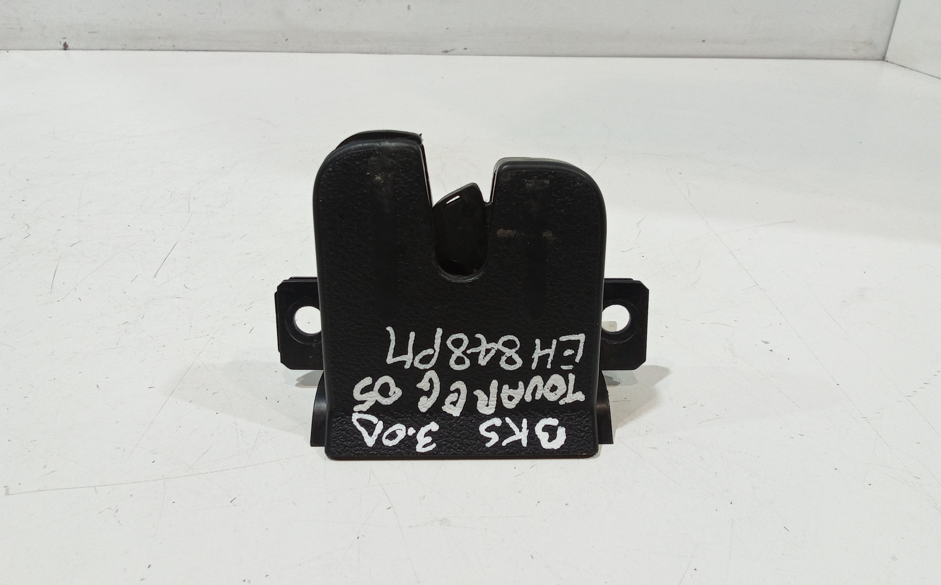 Serratura Cofano Posteriore per Volkswagen Touareg 1 Serie (2002 - 2006)