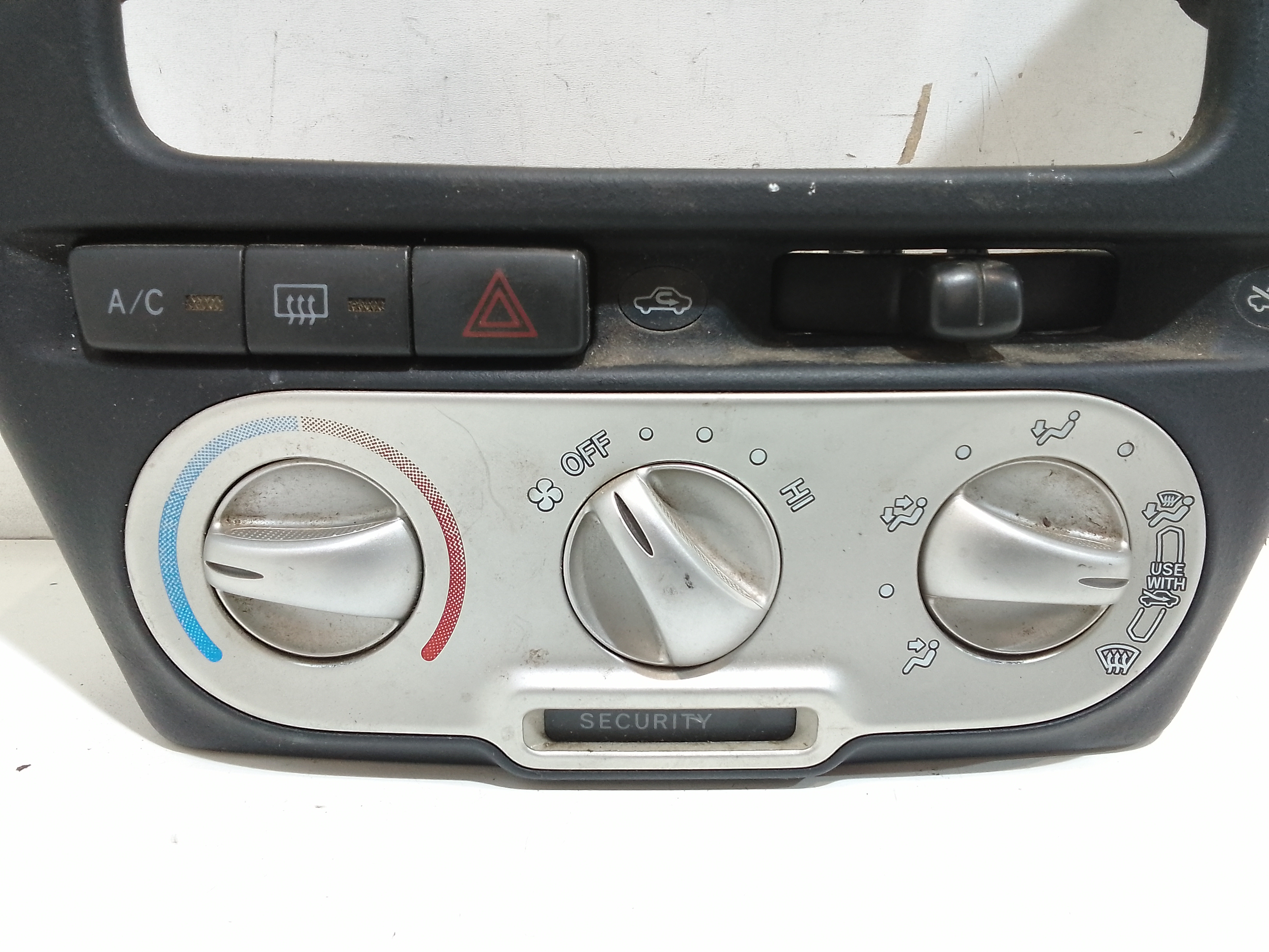 Comandi Clima per Toyota Yaris Verso Serie (03>05)