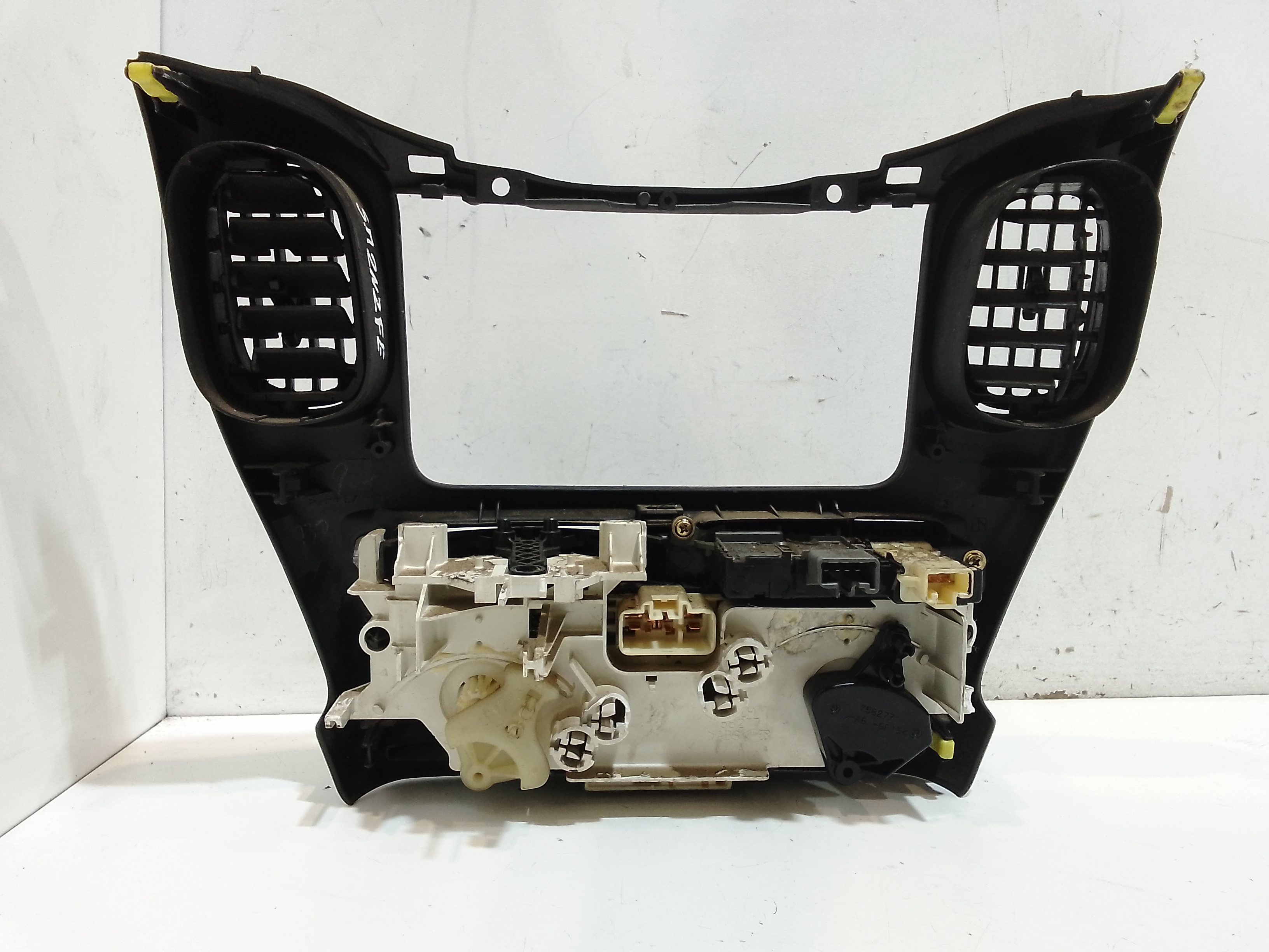 Comandi Clima per Toyota Yaris Verso Serie (03>05)