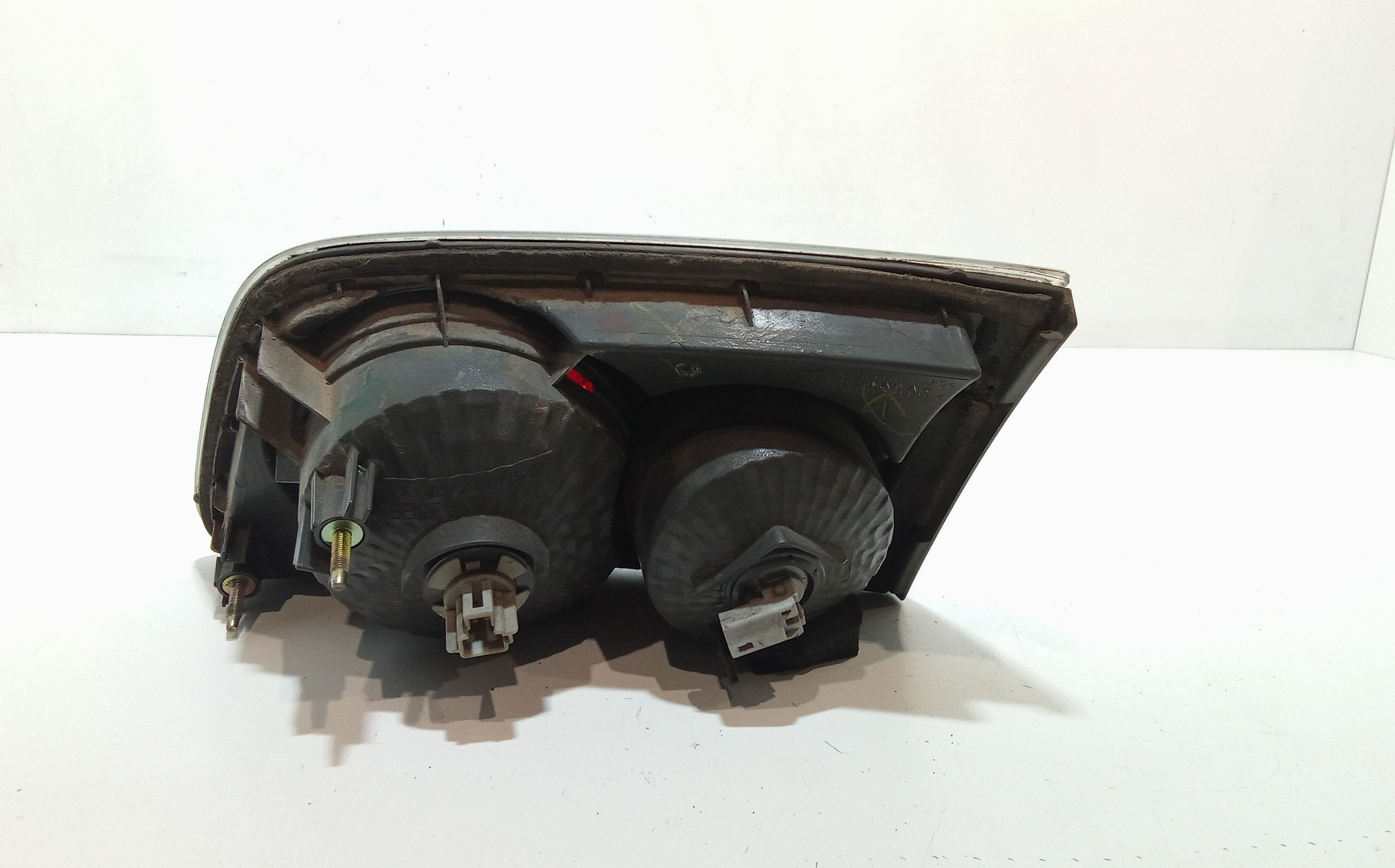 Stop Posteriore Sinistro Integrato nel Portello per Mazda 6 Berlina (2002 - 2008)