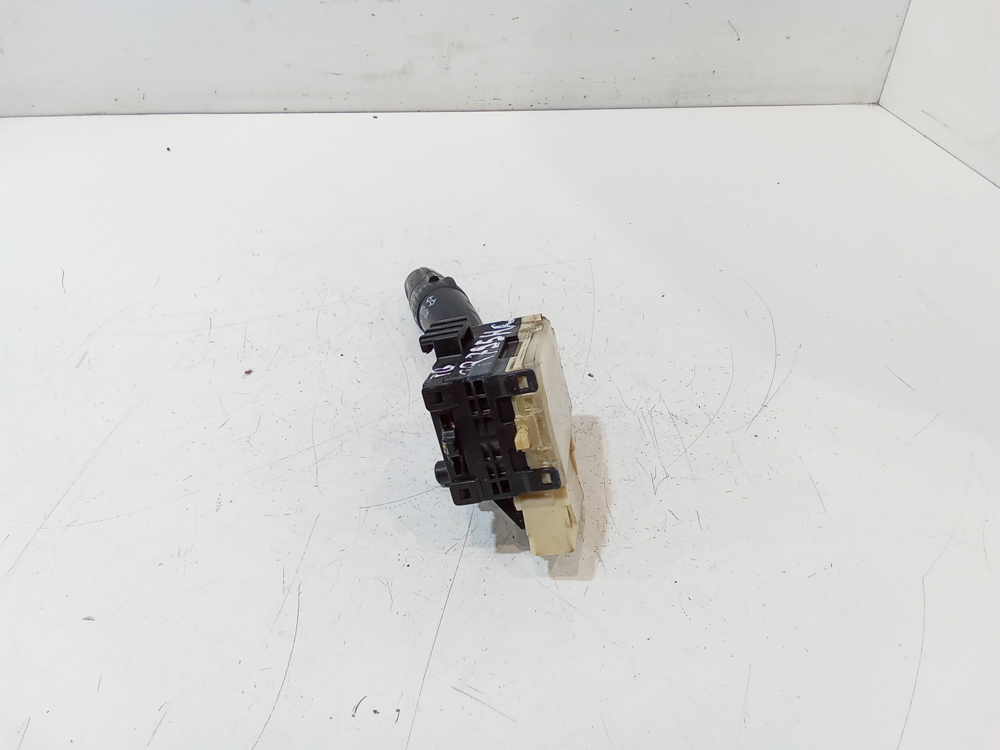 Devioluci sinistro per Toyota Yaris Verso Serie (03>05)