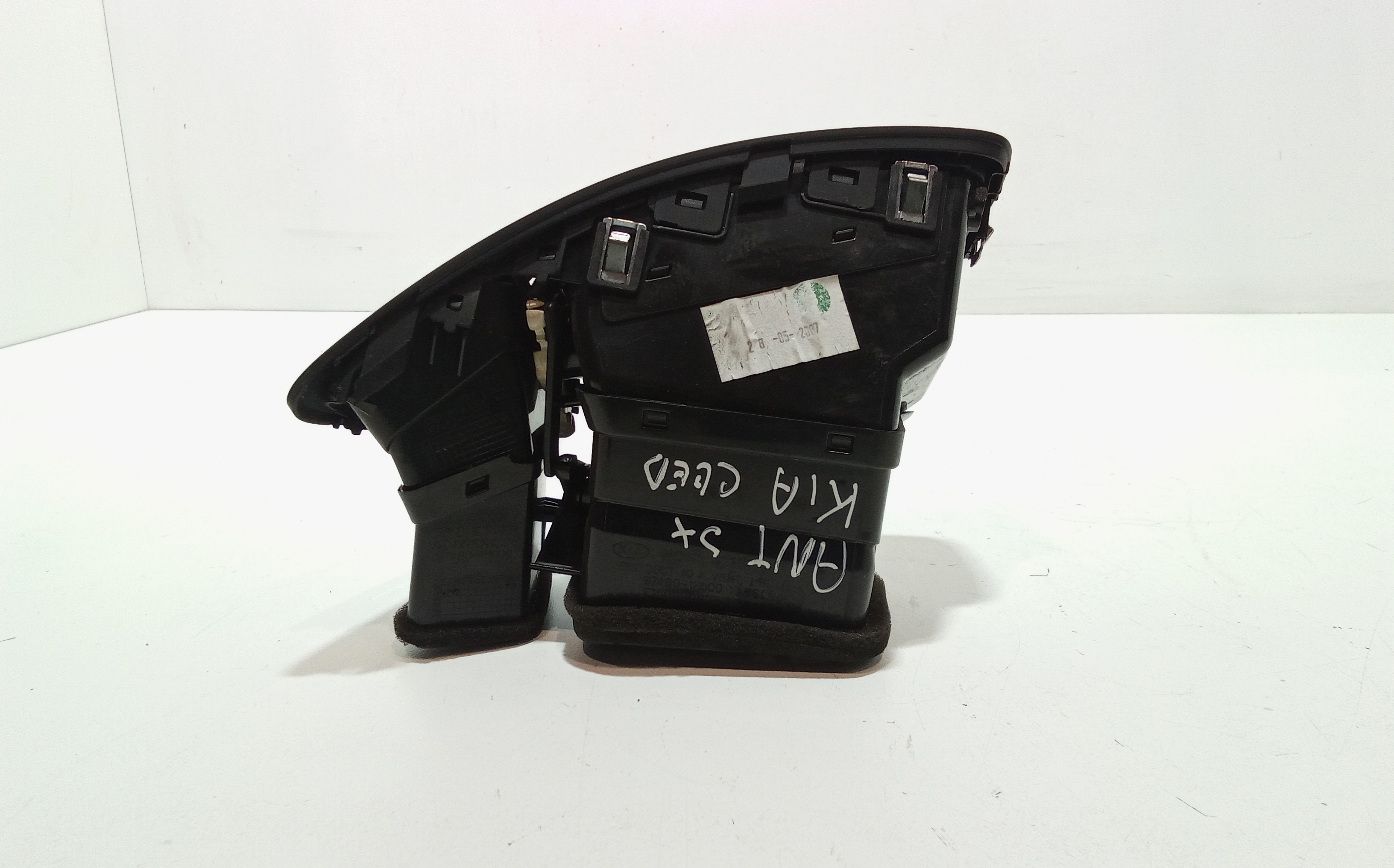 Bocchetta aria cruscotto lato guida per Kia Cee d 1 Serie (2006 - 2012)