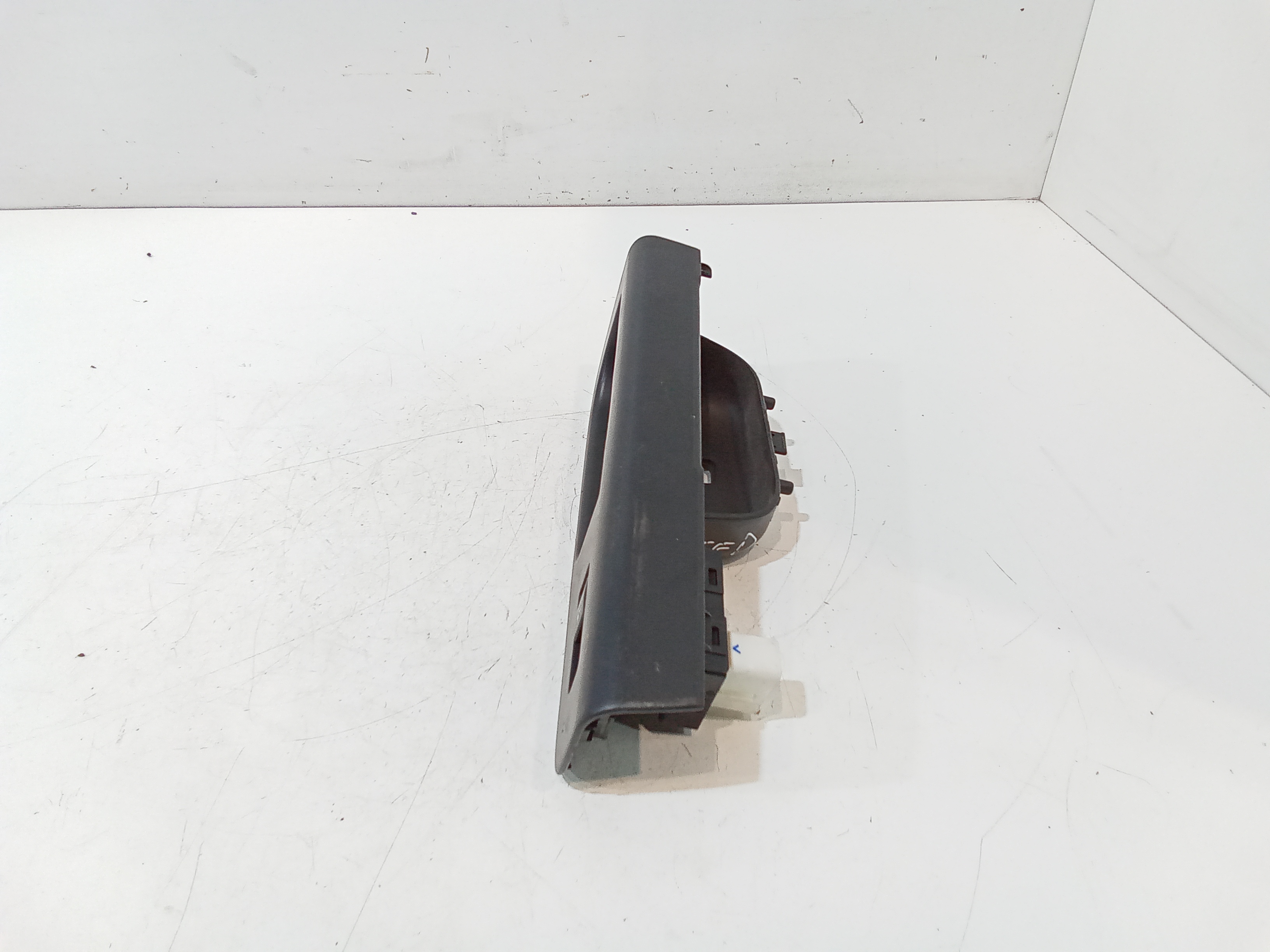 Pulsantiera Posteriore Destra per Kia Cee d 1 Serie (2006 - 2012)