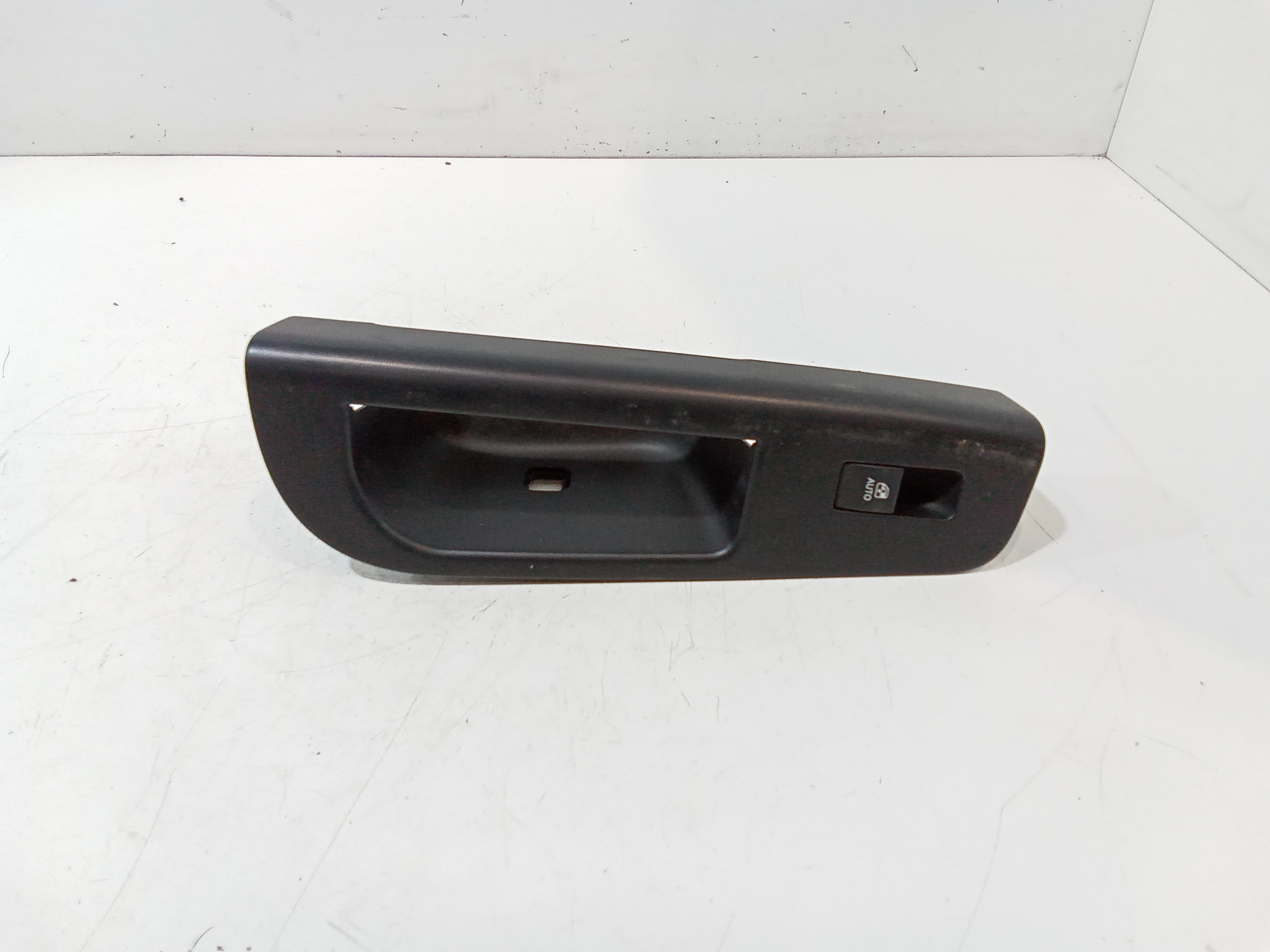 Pulsantiera Posteriore Destra per Kia Cee d 1 Serie (2006 - 2012)