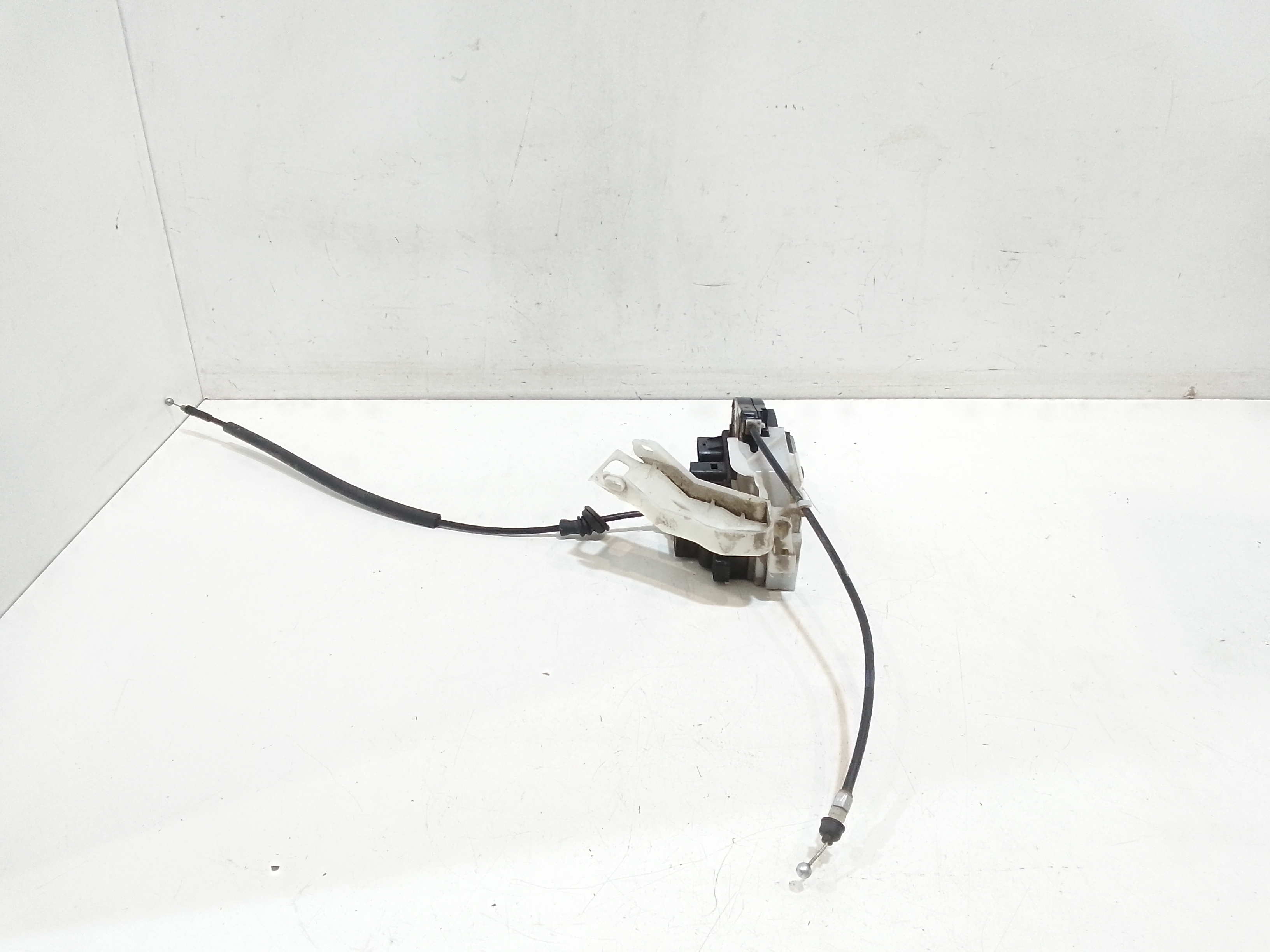 Serratura Posteriore Sinistra per Kia Cee d 1 Serie (2006 - 2012)