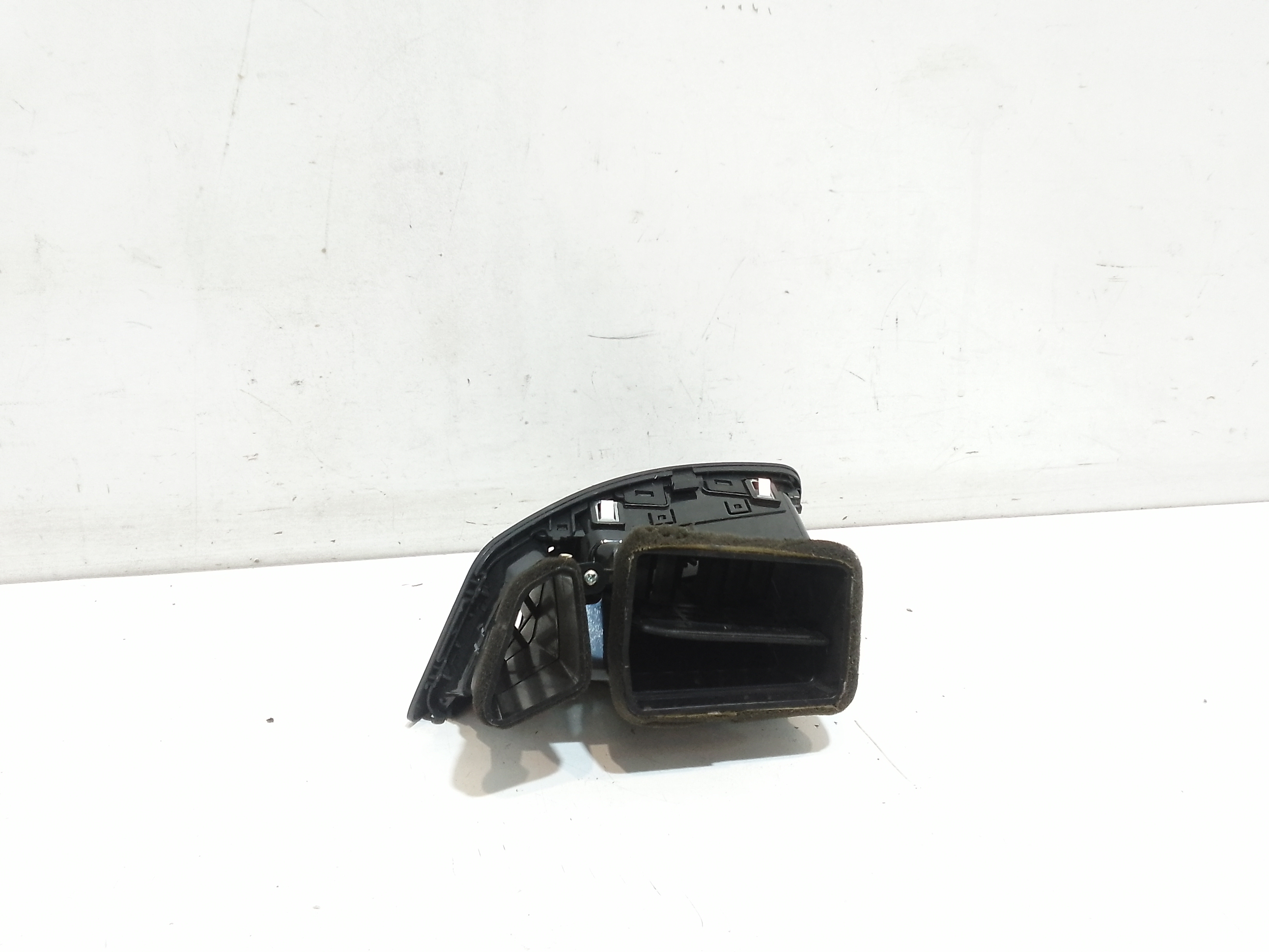 Bocchetta aria cruscotto lato passeggero per Kia Cee d 1 Serie (2006 - 2012)