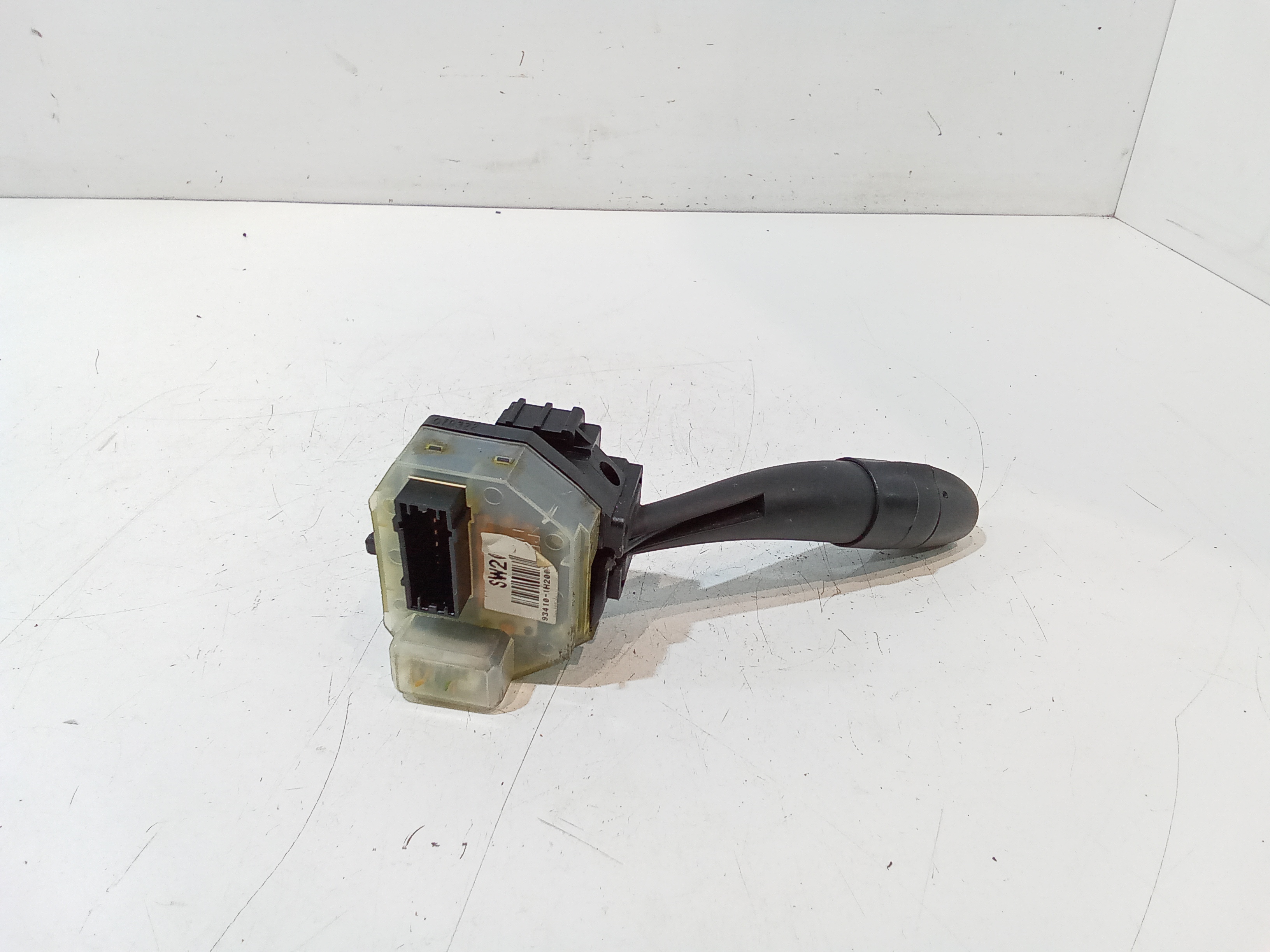 Devioluci sinistro per Kia Cee d 1 Serie (2006 - 2012)