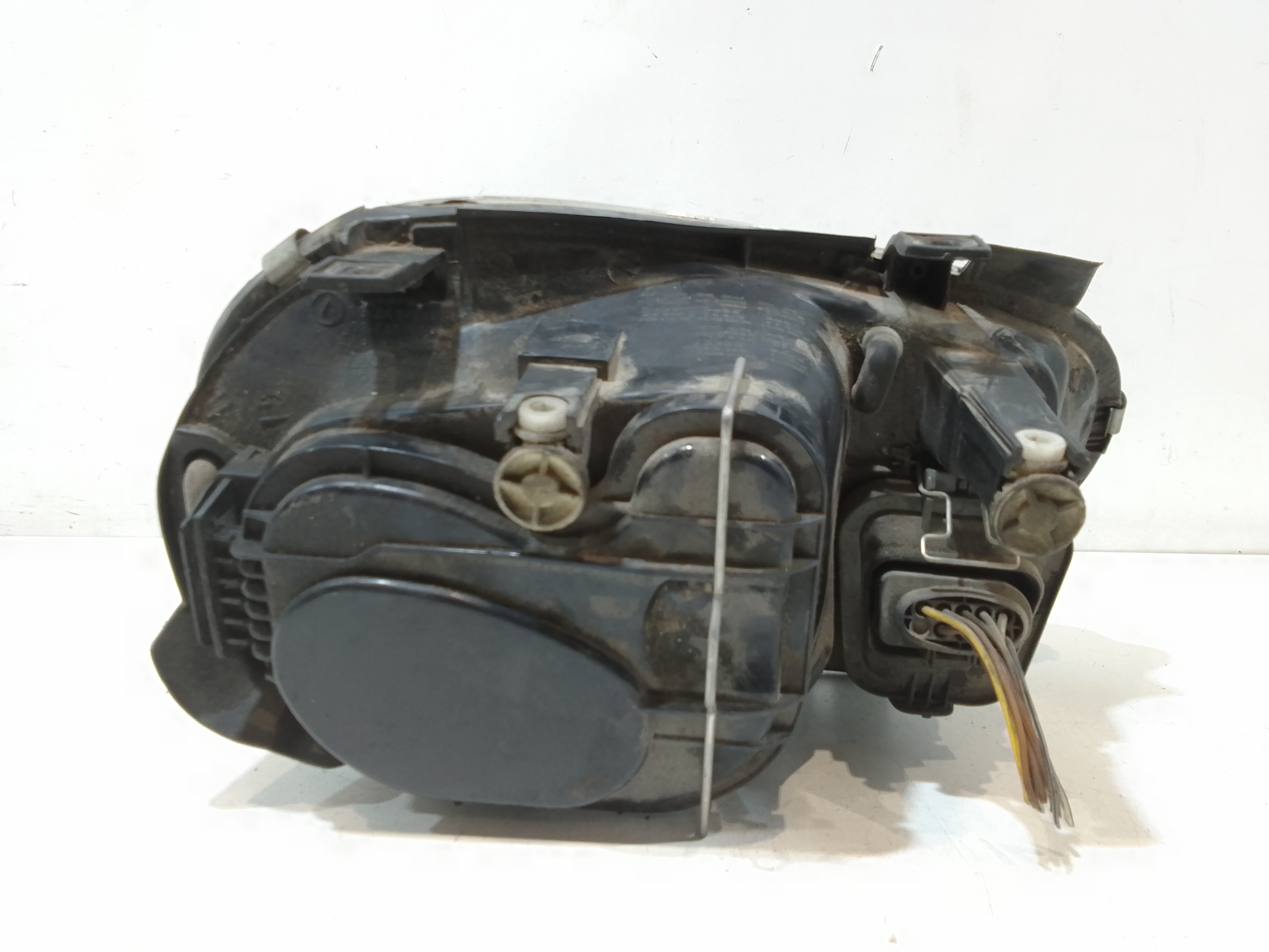 Faro anteriore Sinistro Guida per Volkswagen Golf 4 Berlina (97>03) (1997 - 2003)