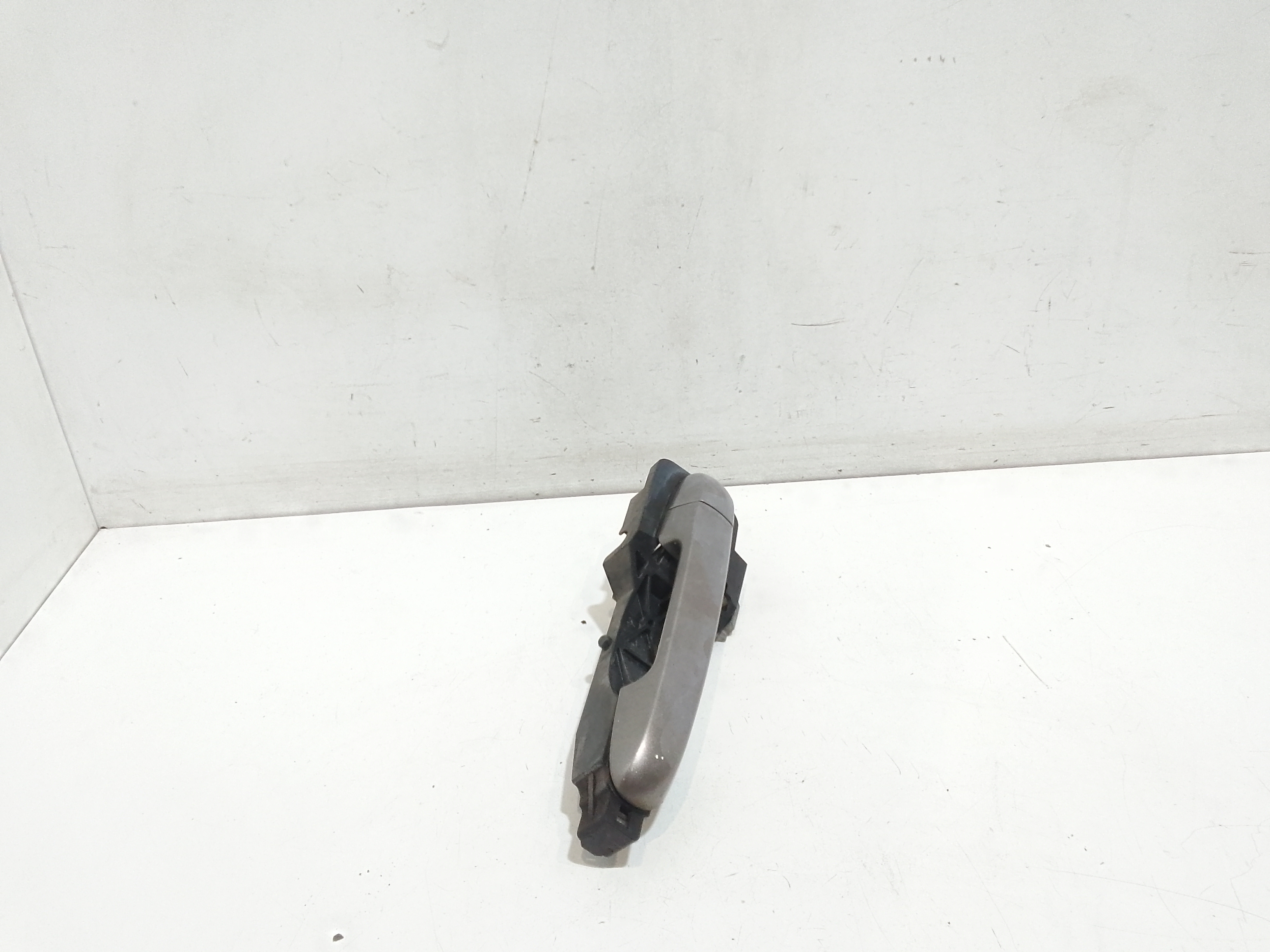 Maniglia esterna Posteriore Sinistra per Kia Cee d 1 Serie (2006 - 2012)