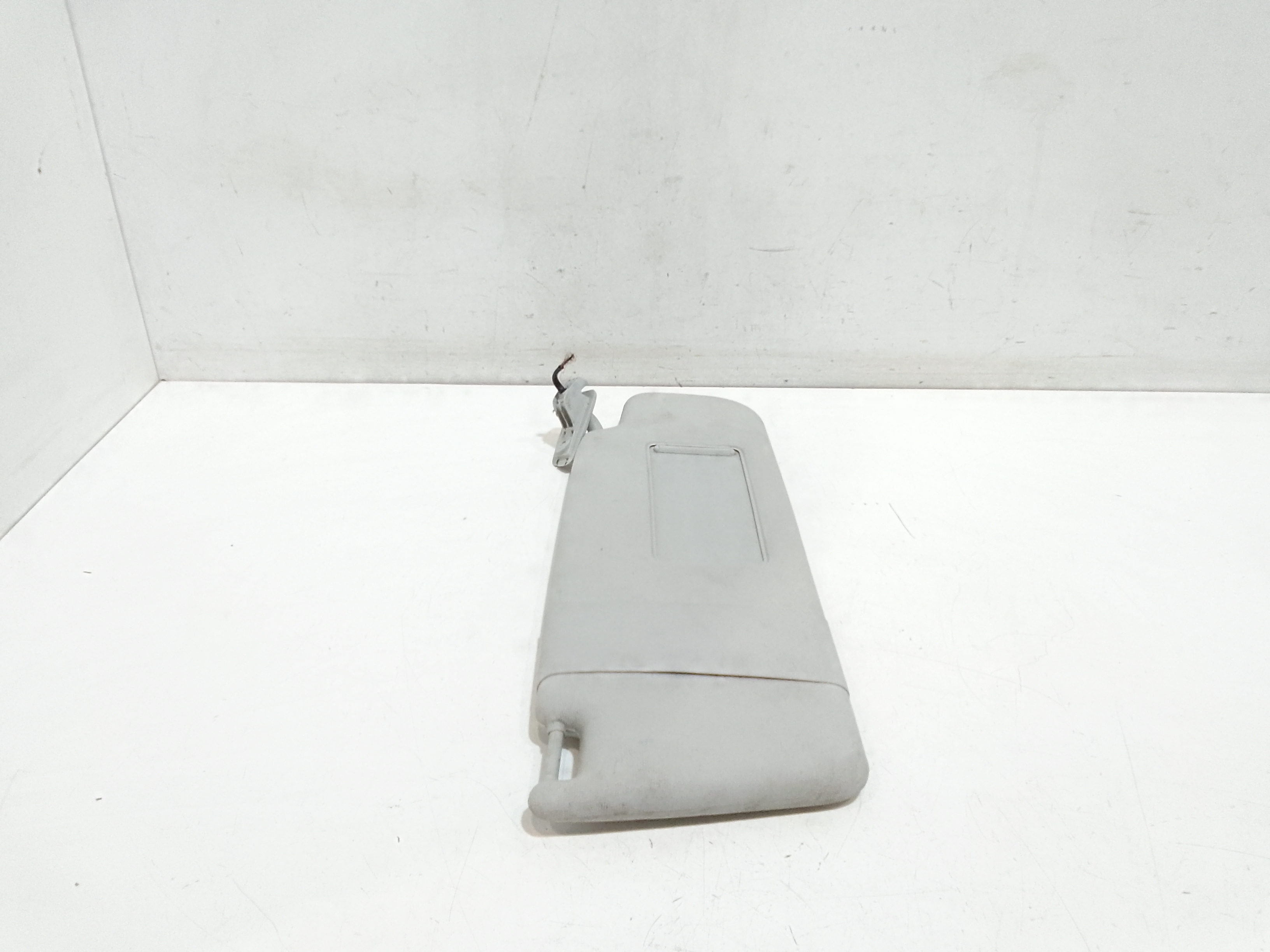 Parasole aletta Lato Passeggero per Volkswagen Golf 5 Plus (04>08)