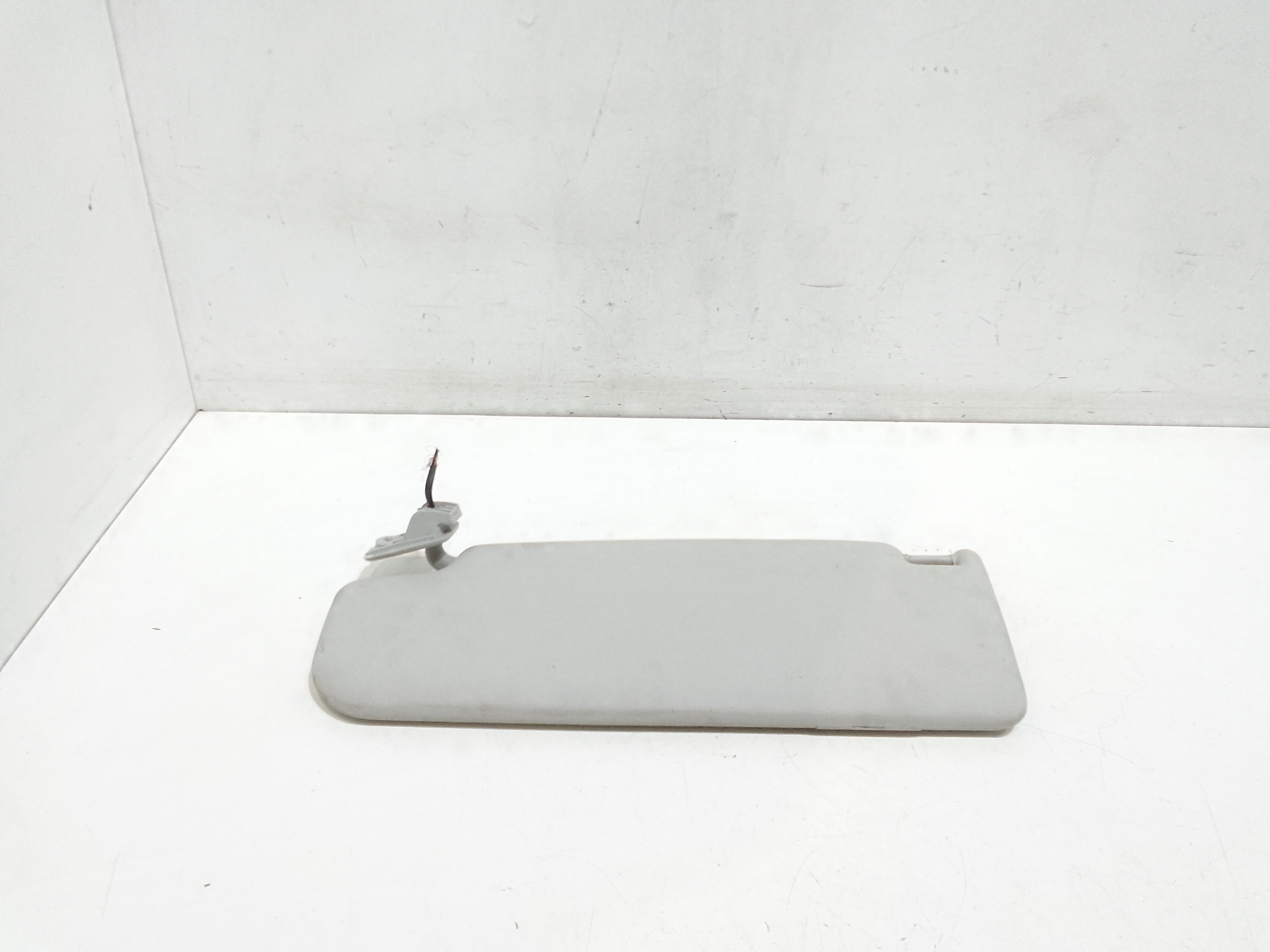 Parasole aletta Lato Passeggero per Volkswagen Golf 5 Plus (04>08)