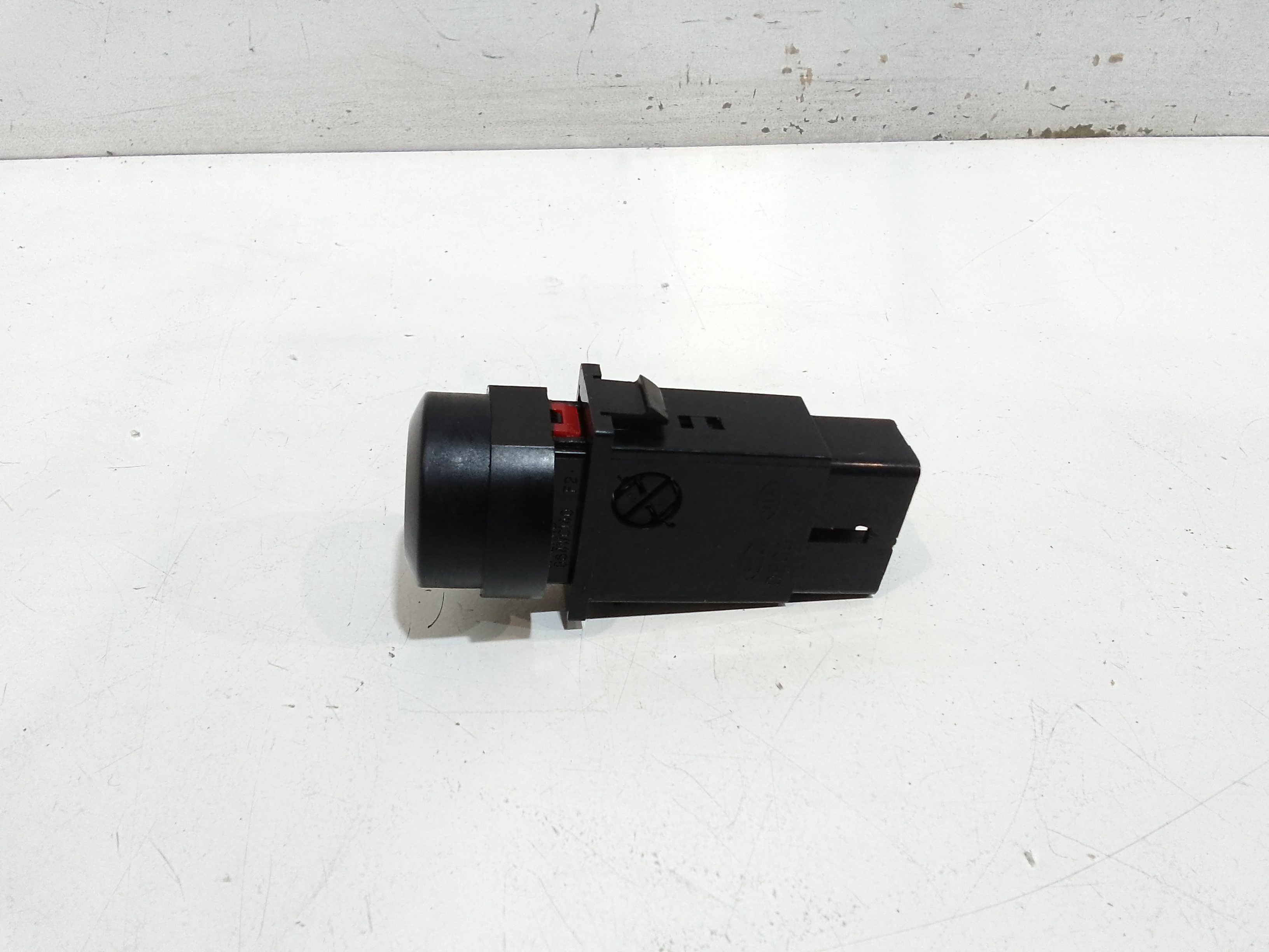 Pulsante luci di emergenza per Kia Sorento 1 Serie (2002 - 2006)