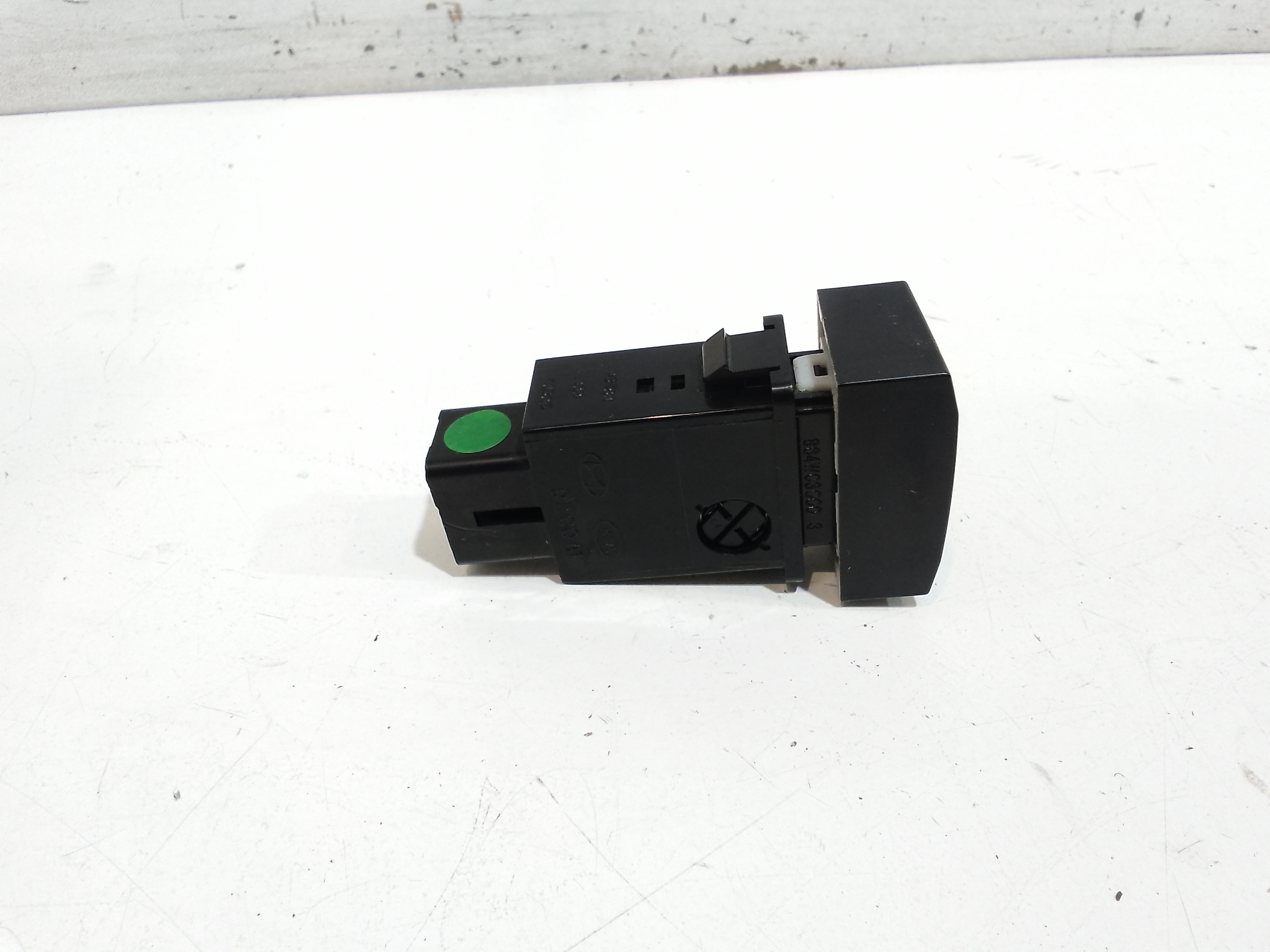 Pulsante Tergilunotto posteriore per Kia Sorento 1 Serie (2002 - 2006)