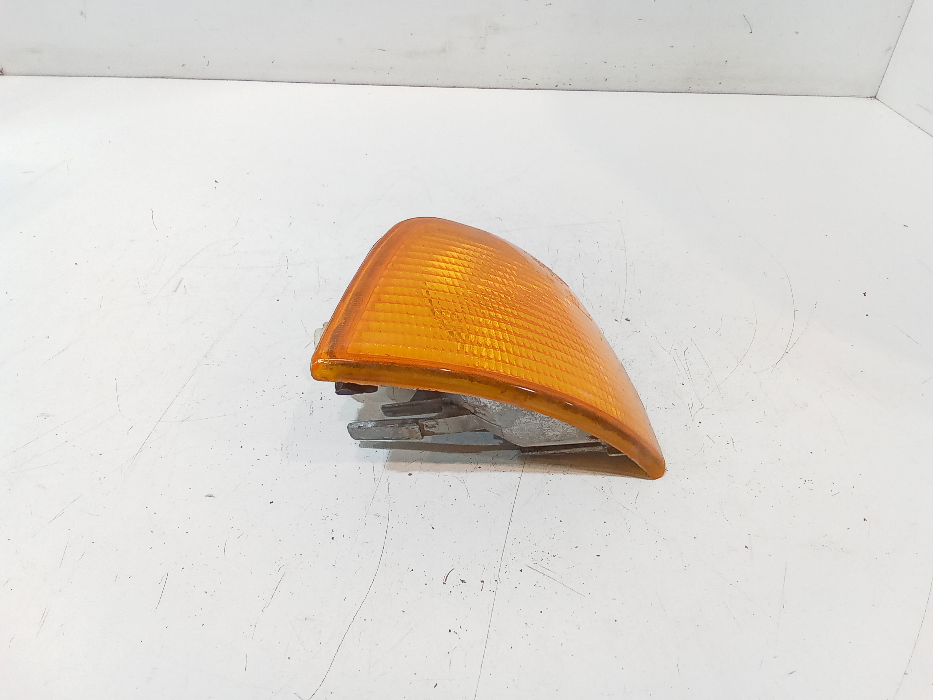 Freccia ant DX per Audi 80 Serie (b3) (86>91) (1986 - 1991)