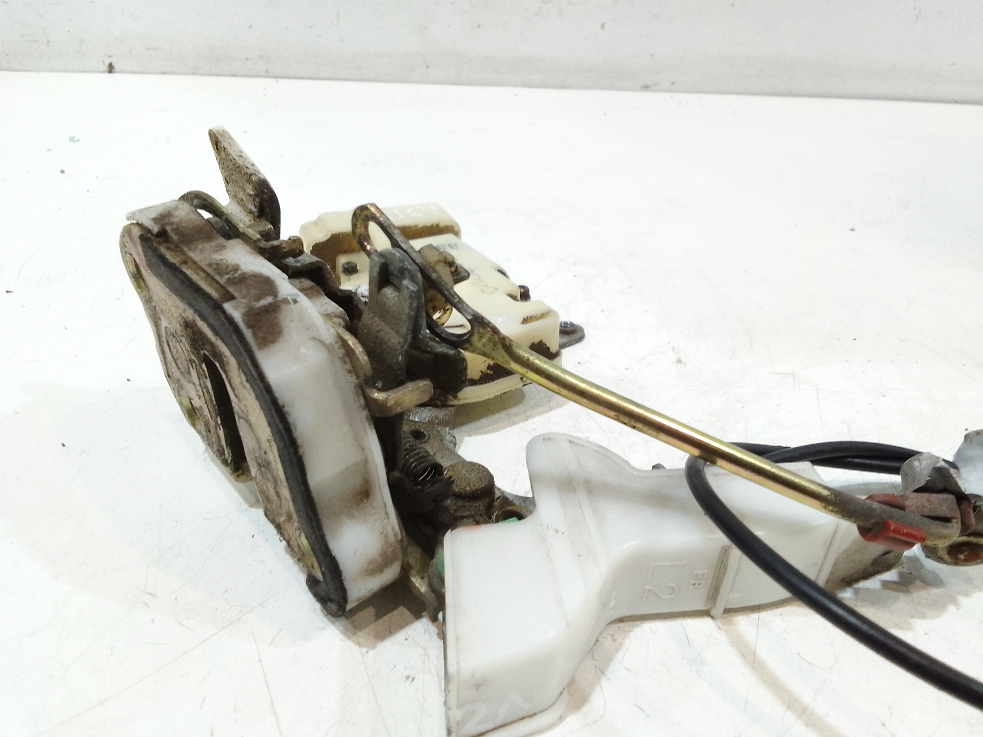 Serratura Anteriore Sinistra per Toyota Yaris Verso Serie (03>07) (2003 - 2007)