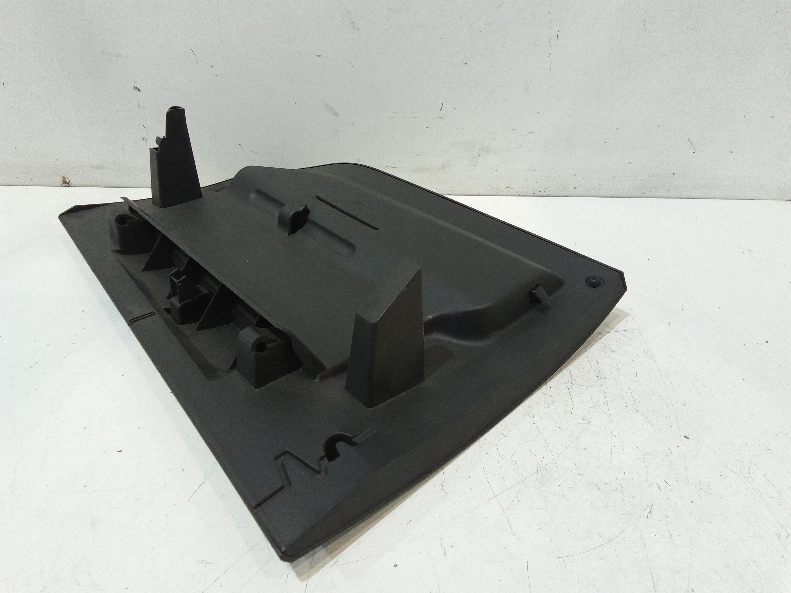 Sportellino porta oggetti  solo sportellino  per Ford Focus Berlina 5 Serie (2011 - 2014)