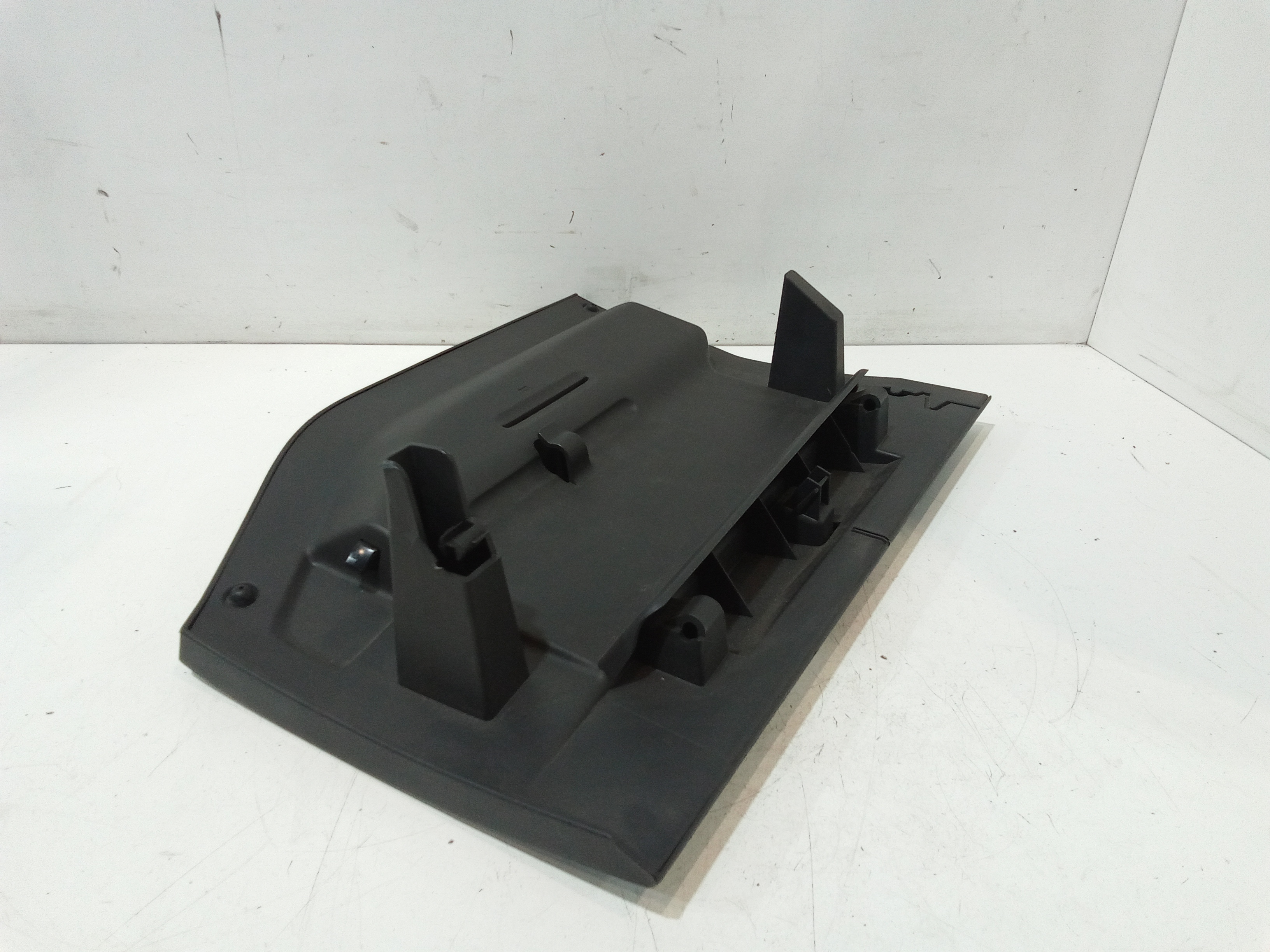 Sportellino porta oggetti  solo sportellino  per Ford Focus Berlina 5 Serie (2011 - 2014)