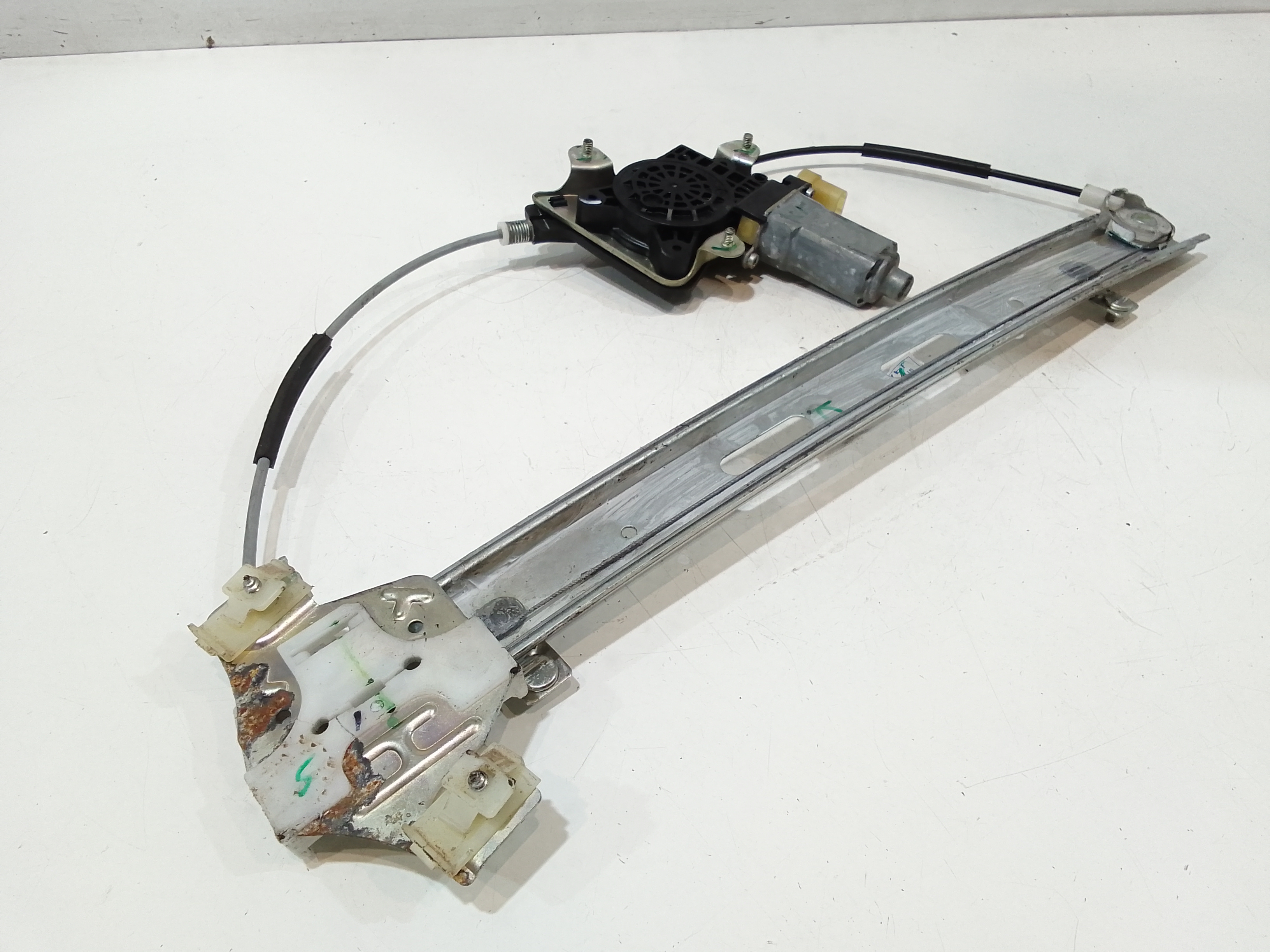 Cremagliera anteriore sinistra Guida per Hyundai I10 1 Serie (2007 - 2011)