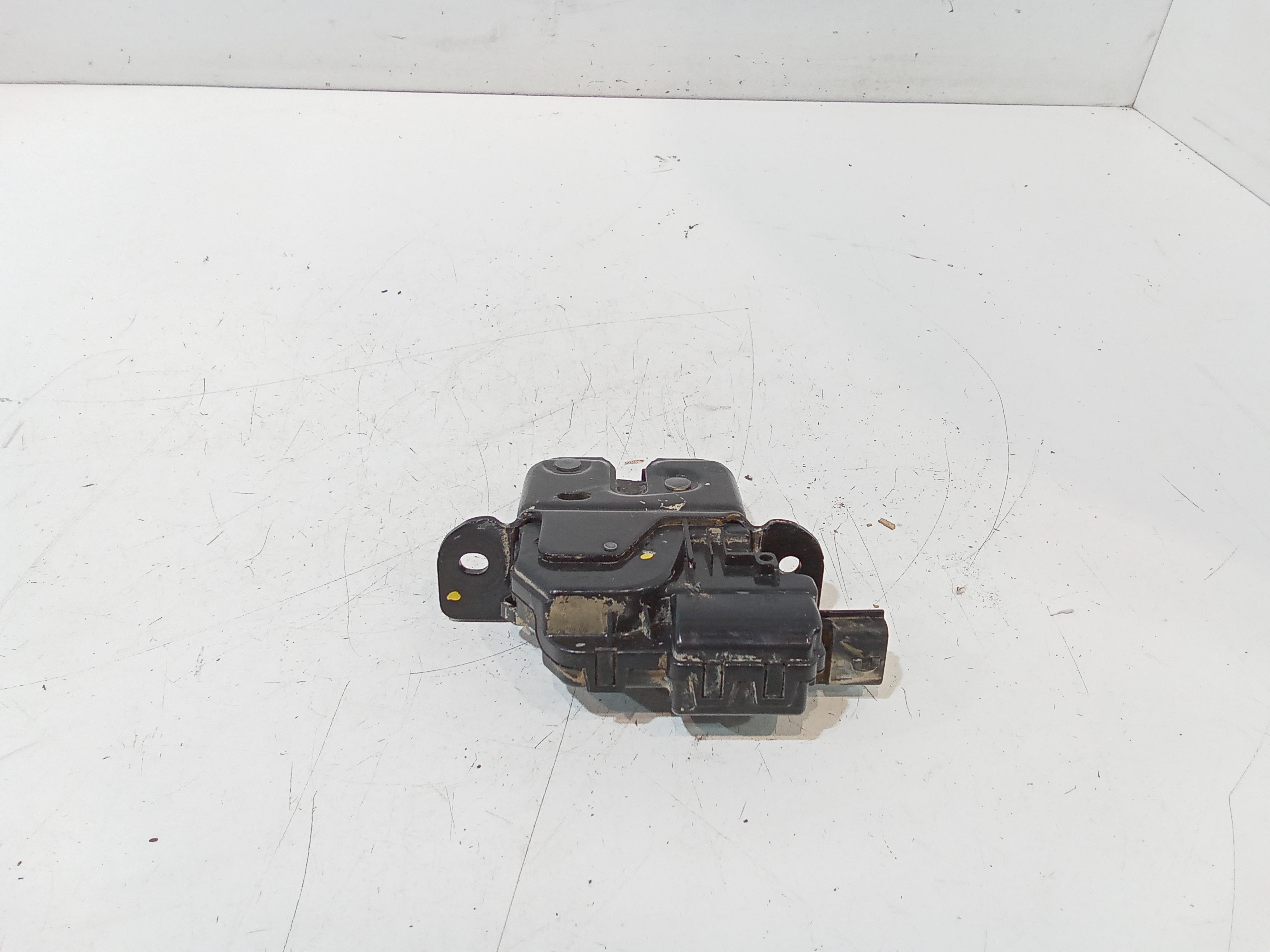 Serratura Cofano Posteriore per Renault Captur Serie (2013 - In produzione)