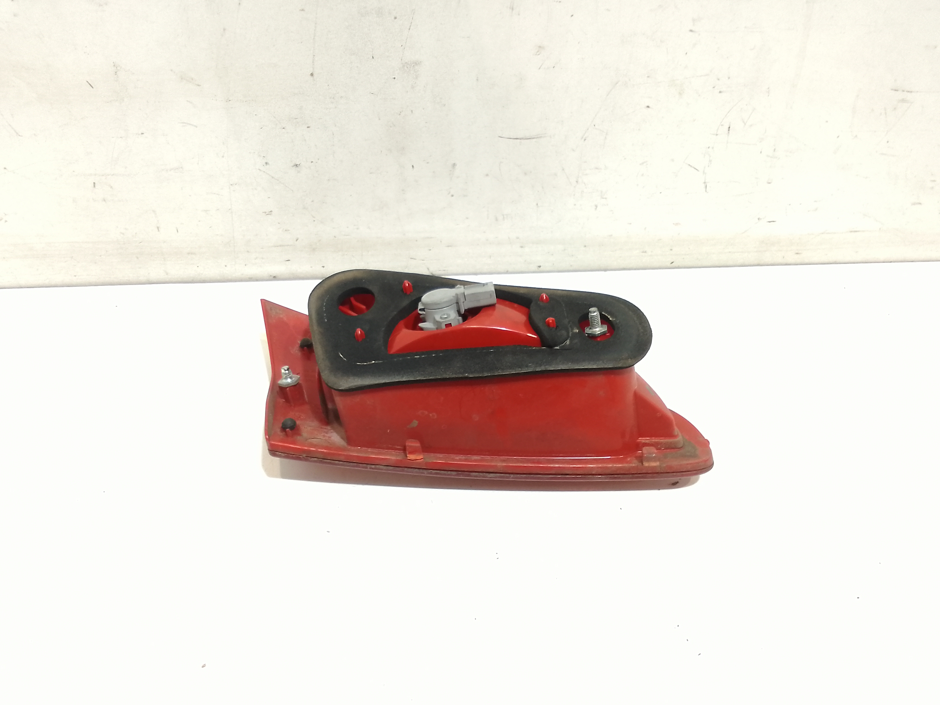 Stop Posteriore Destro Integrato nel Portello per Alfa Romeo 147 Serie (937) (00>05<) (2000 - 2005)