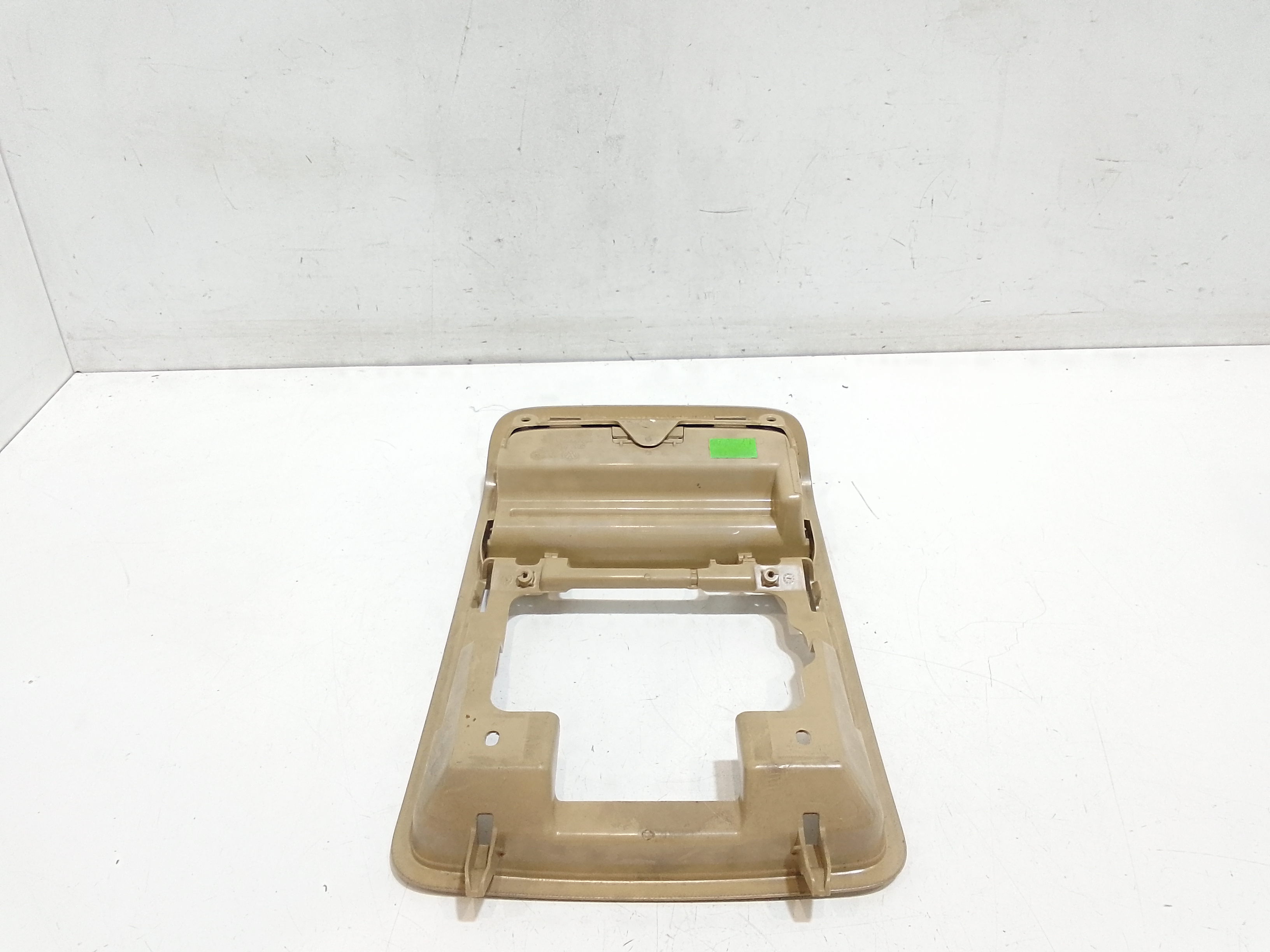 Vano portaoggetti per Volkswagen Golf 5 Berlina (03>08) (2003 - 2008)