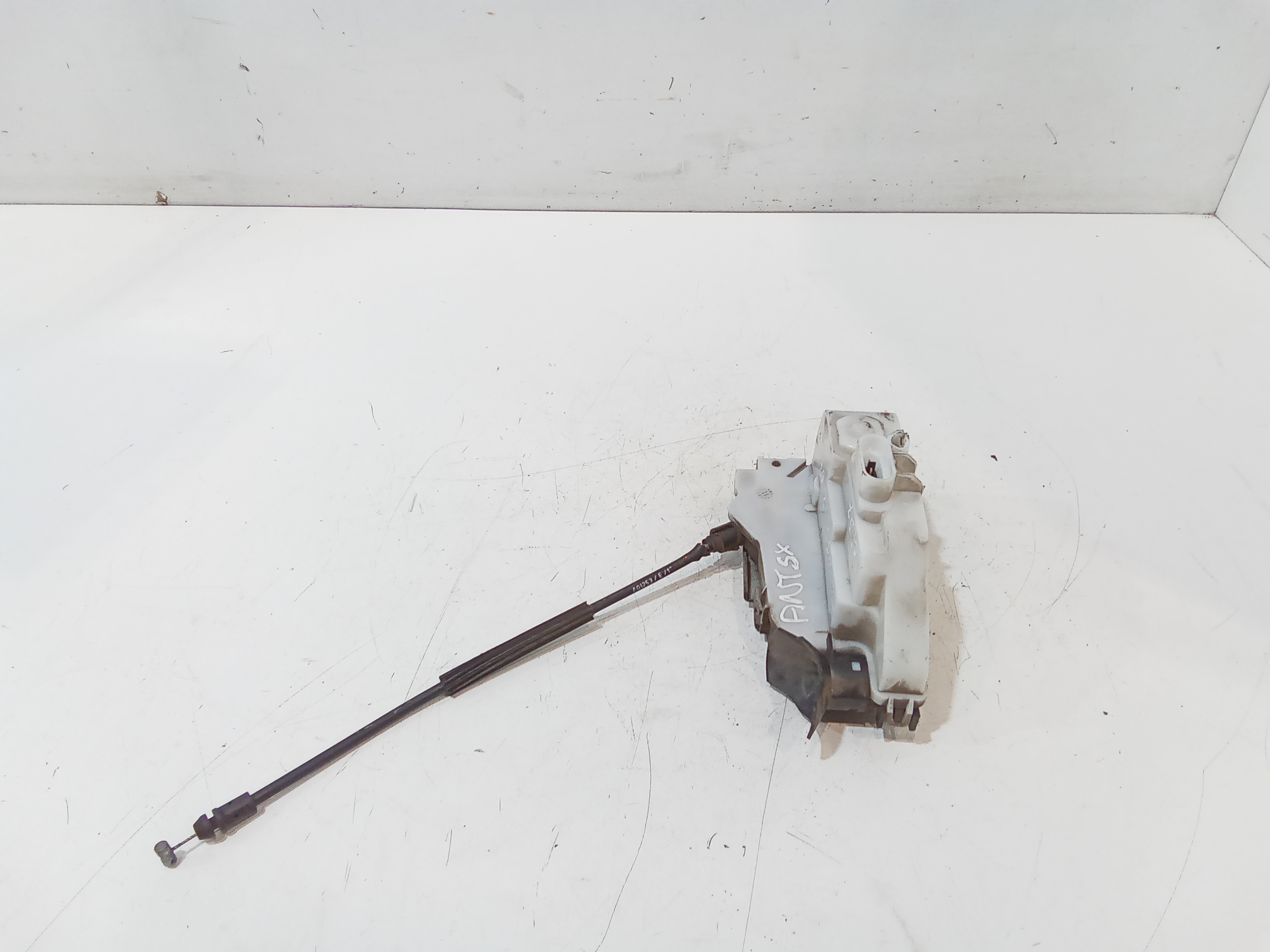 Attuatore serratura anteriore sinistro per Renault Twingo Ii Serie  (07>14) (2007 - 2014)