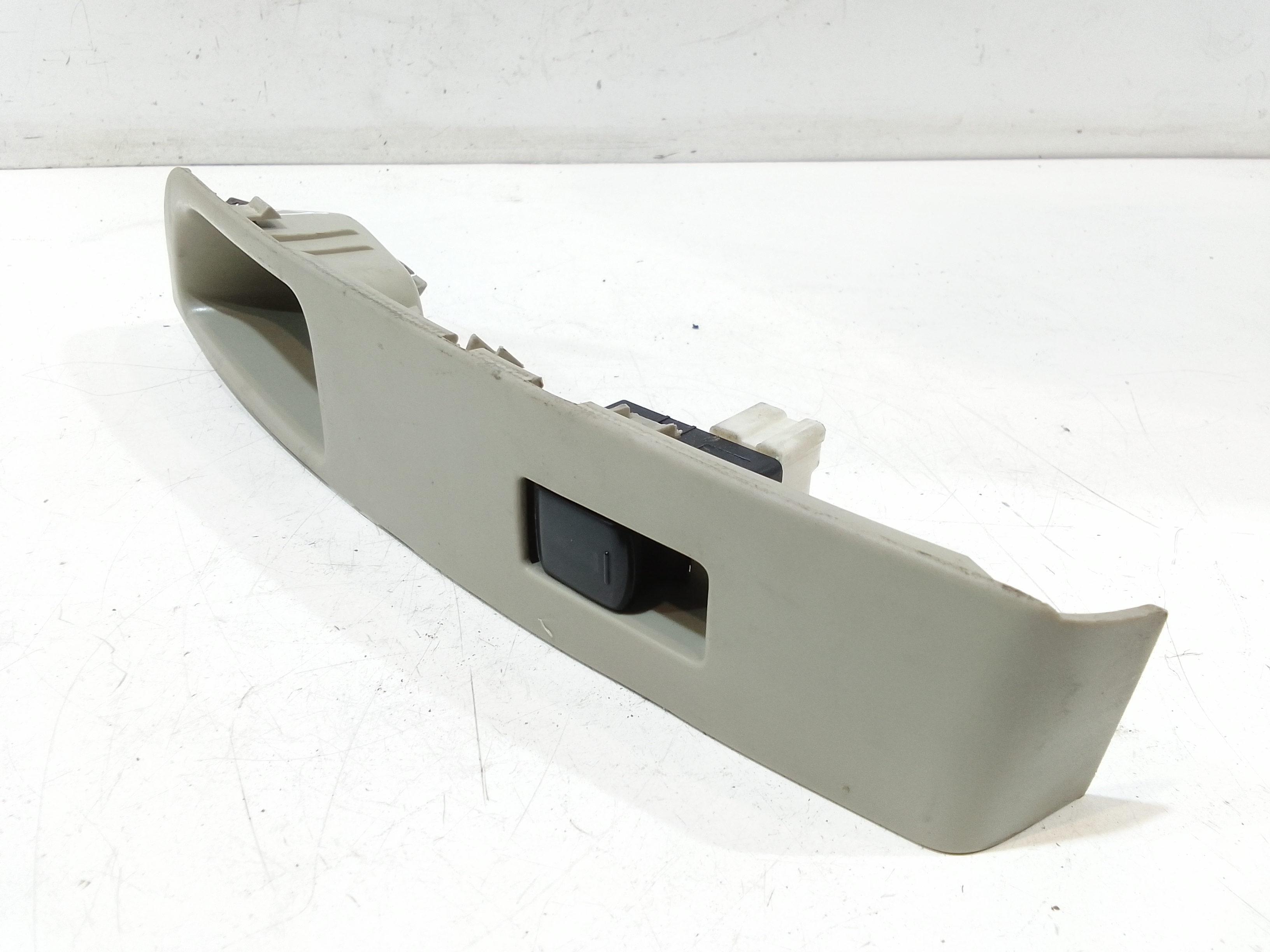 Pulsantiera Anteriore Destra Passeggero per Nissan Micra 4 Serie (2003 - 2005)