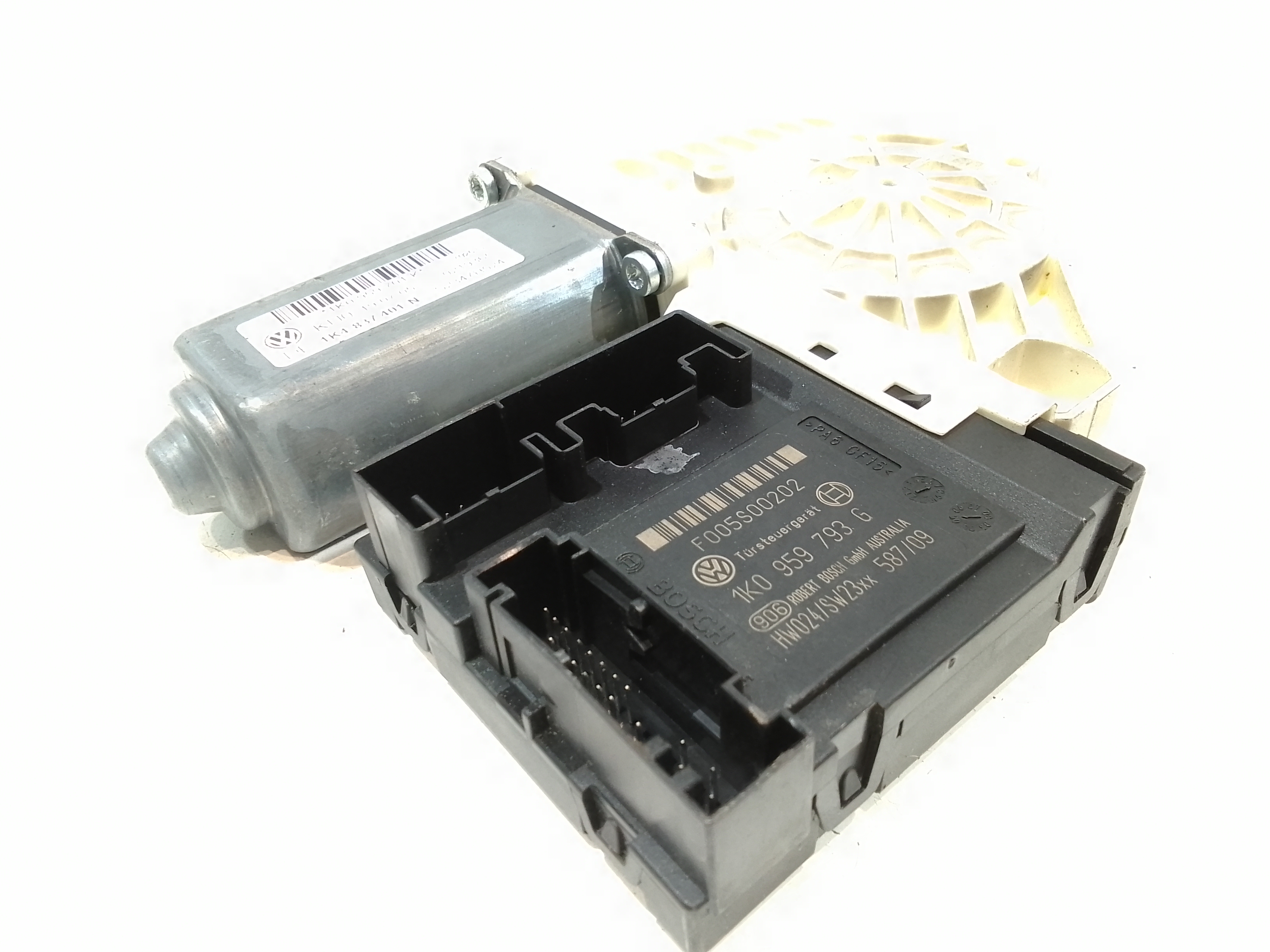 Motorino Alzavetro anteriore Sinistro per Volkswagen Golf 5 Berlina (03>08) (2003 - 2008)