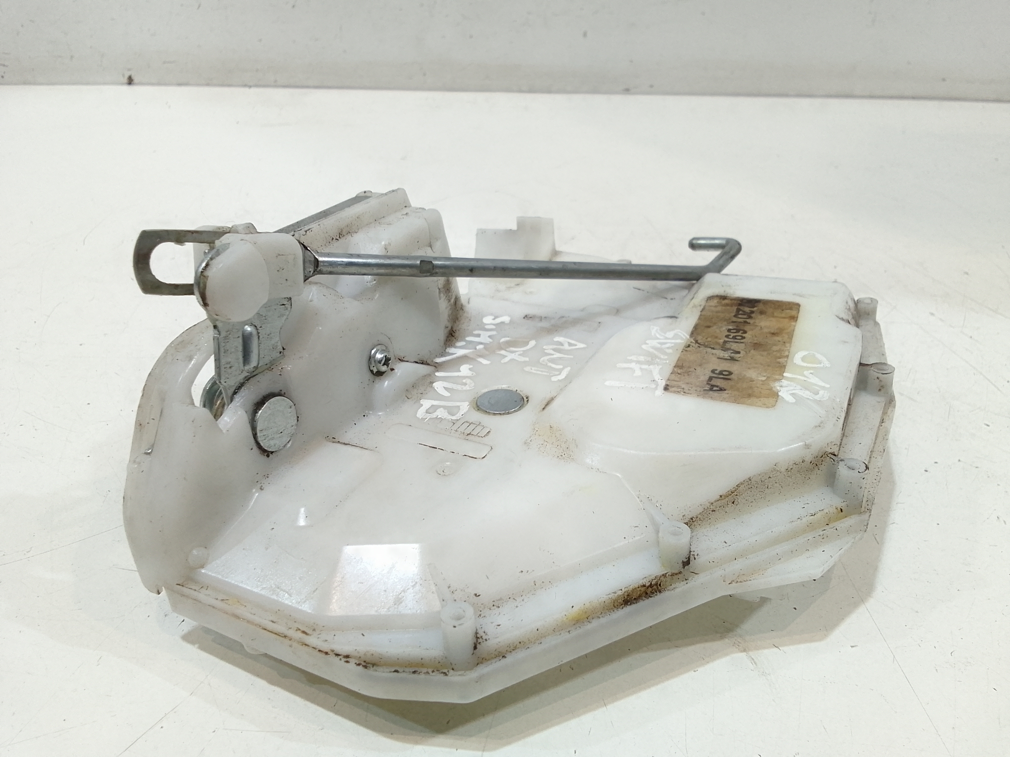 Serratura Anteriore Destra per Suzuki Swift 5 Serie (10>12) (2010 - 2012)