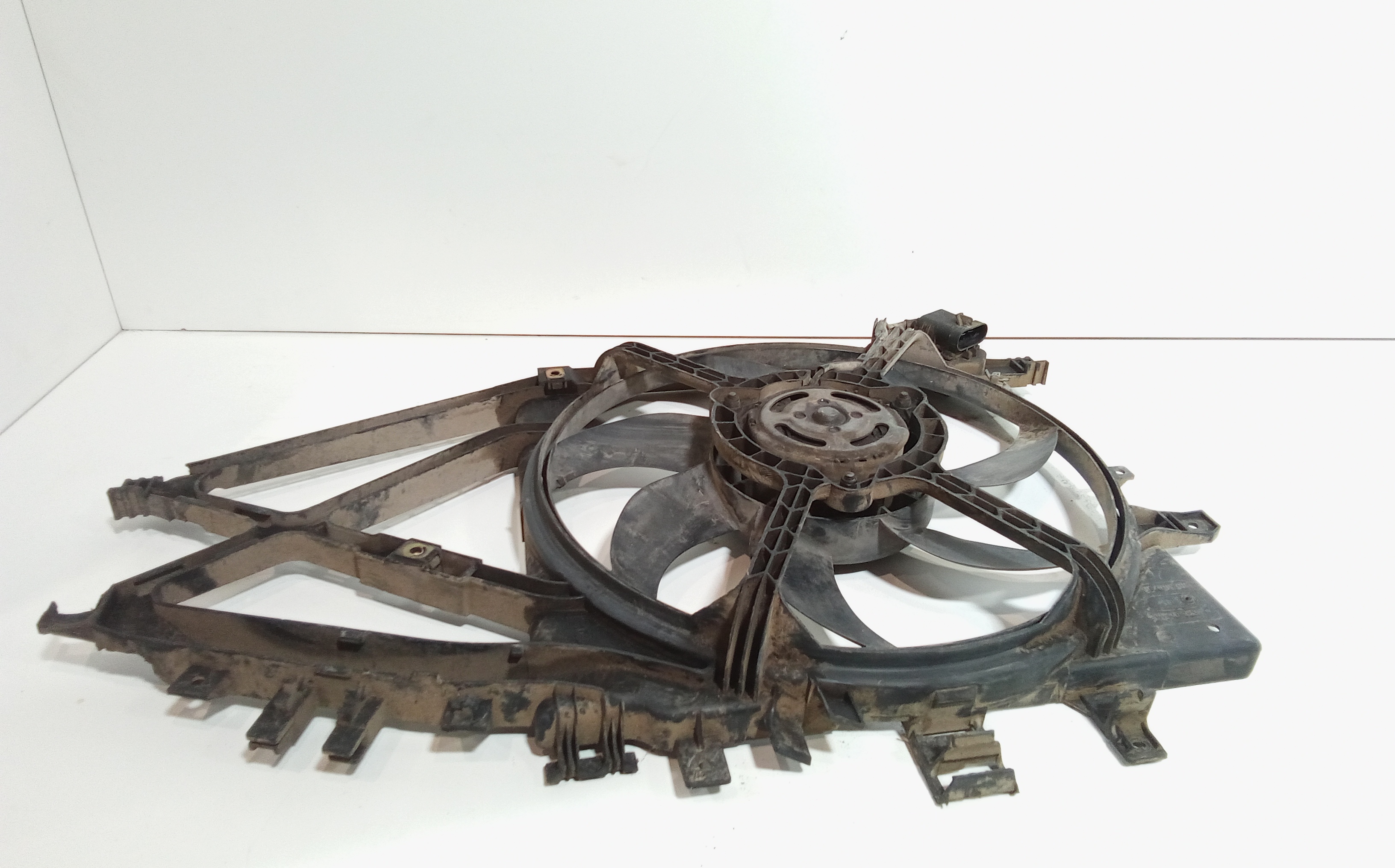 Elettroventola per Opel Corsa C 5p 2 Serie (2003 - 2006)