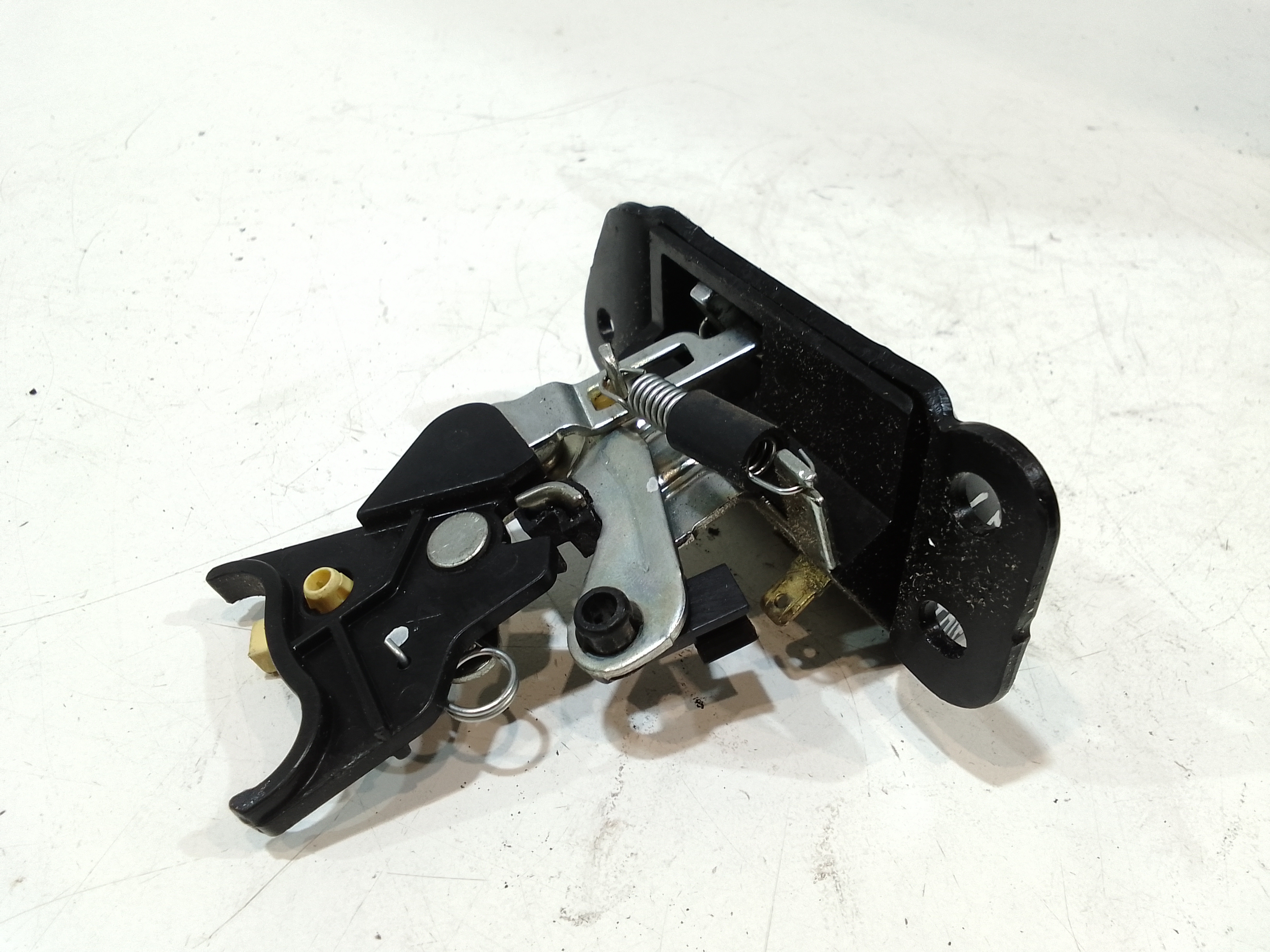 Serratura Cofano Posteriore per Hyundai I10 1 Serie (2007 - 2011)