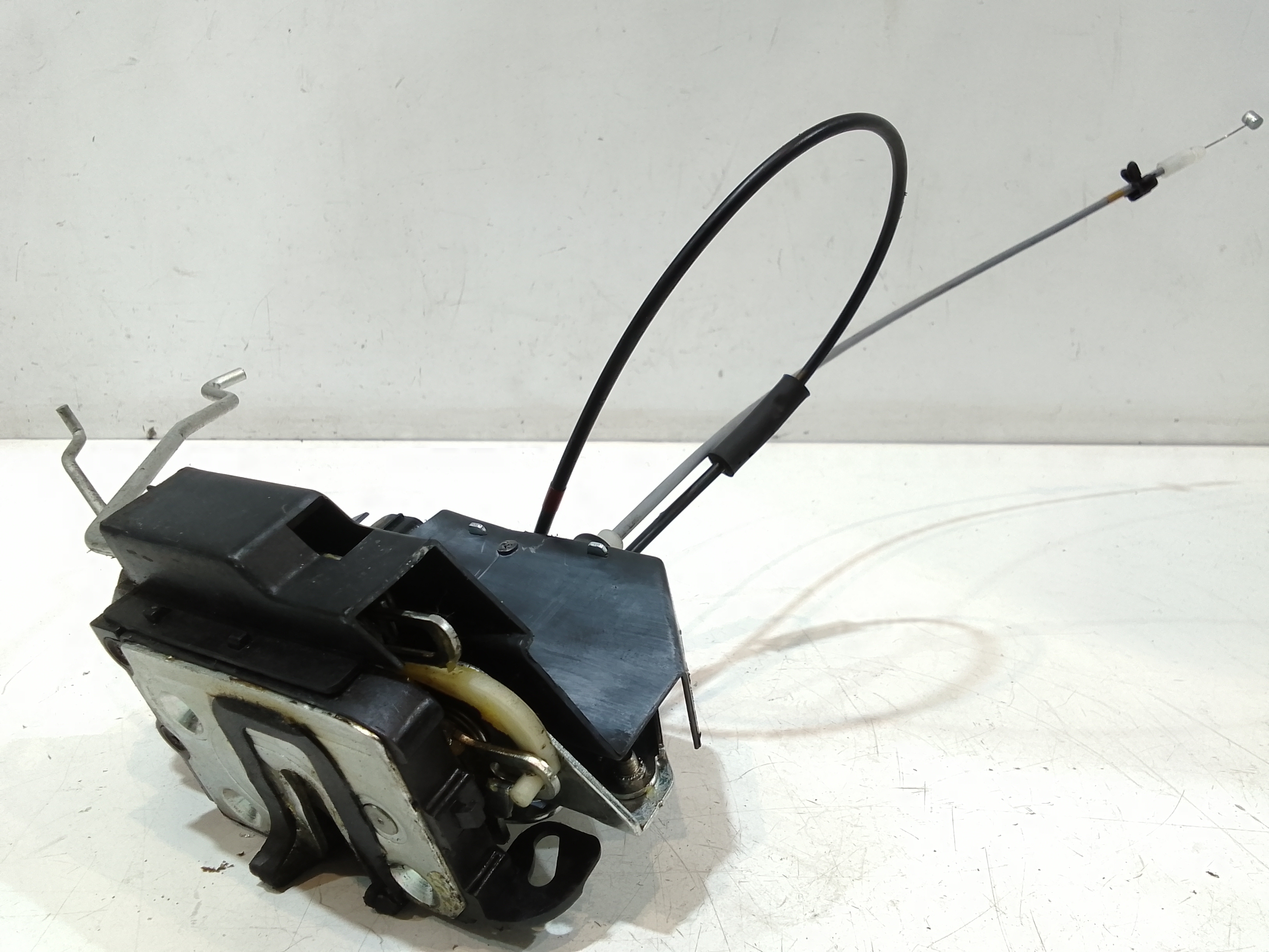 Serratura Anteriore Destra per Hyundai I10 1 Serie (2007 - 2011)