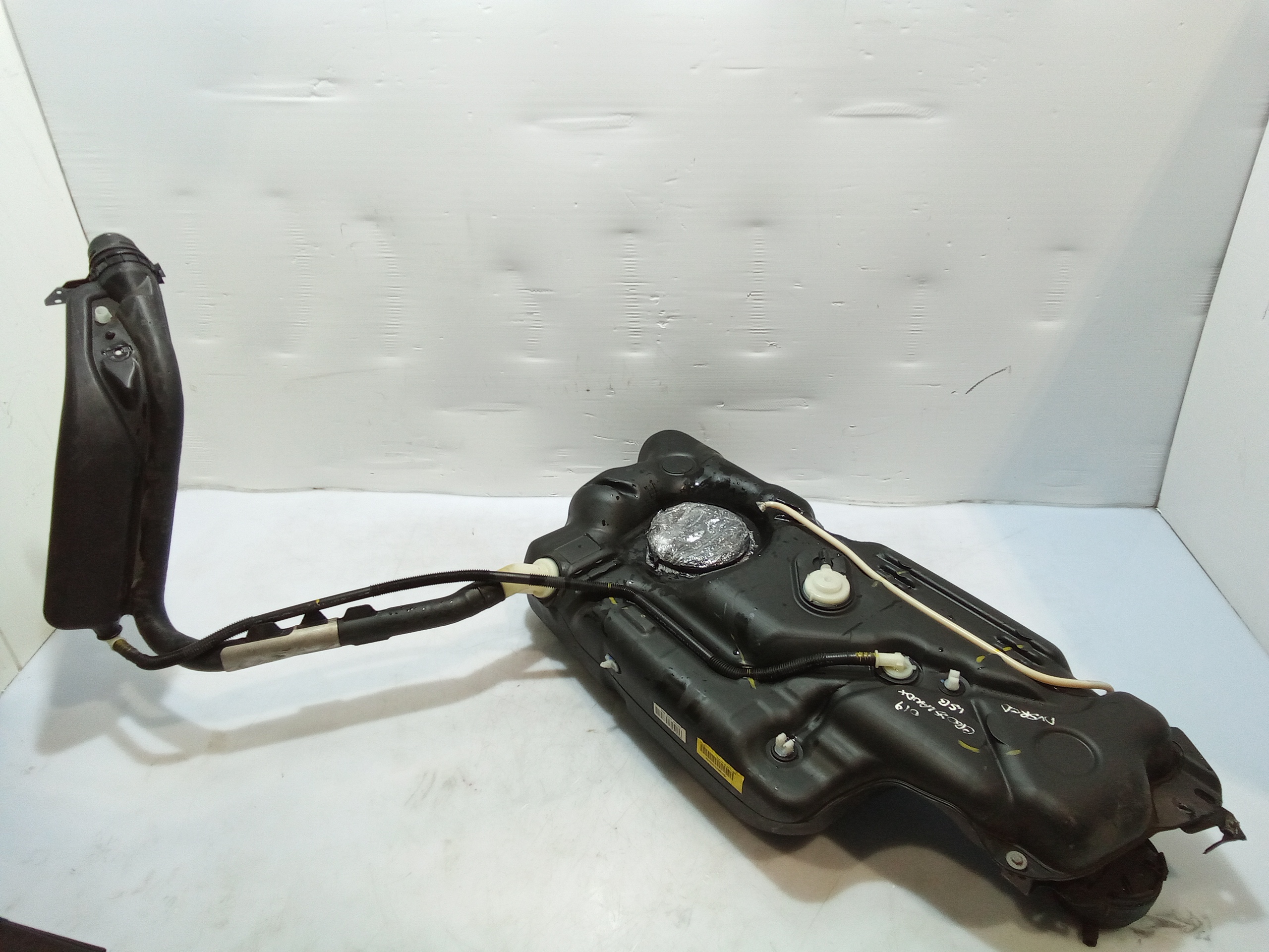 Serbatoio carburante per Opel Crossland Serie (x) (17>) (2017 - In produzione)