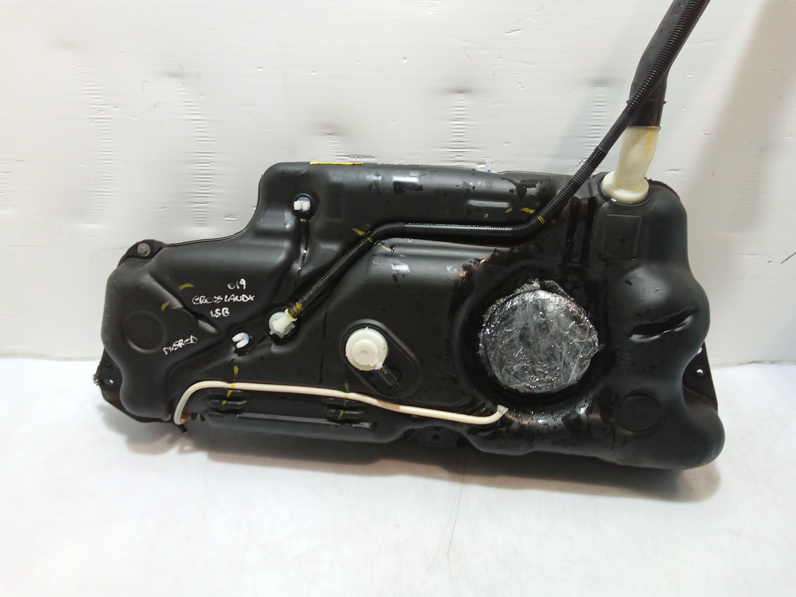 Serbatoio carburante per Opel Crossland Serie (x) (17>) (2017 - In produzione)