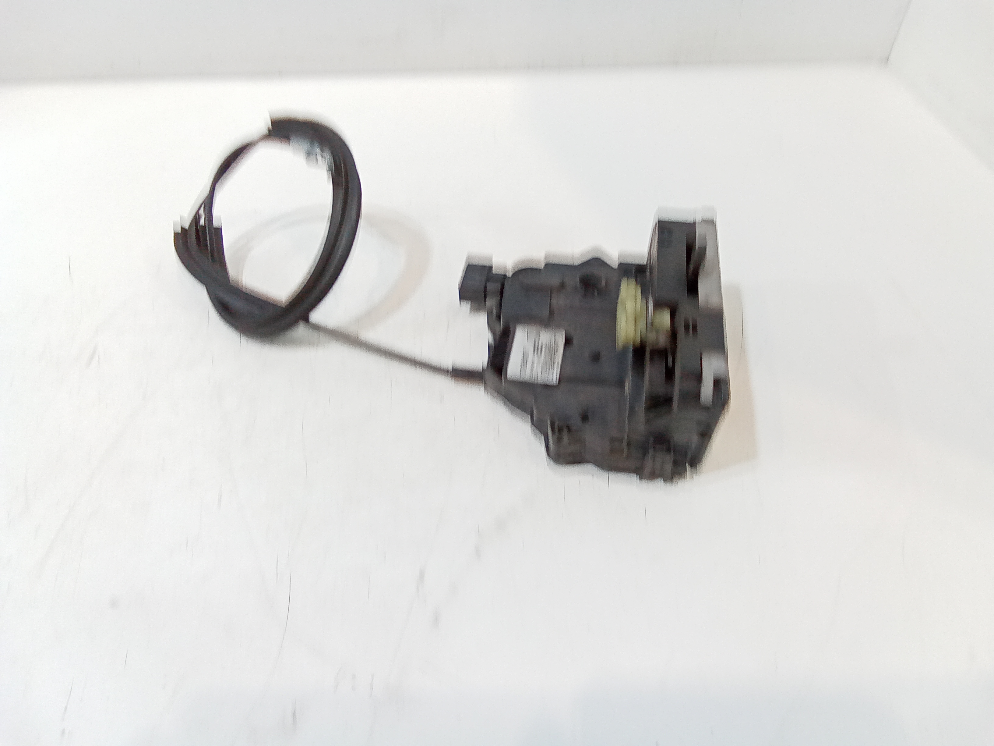 Serratura Anteriore Sinistra per Opel Corsa D 3p 2 Serie (2011 - In produzione)