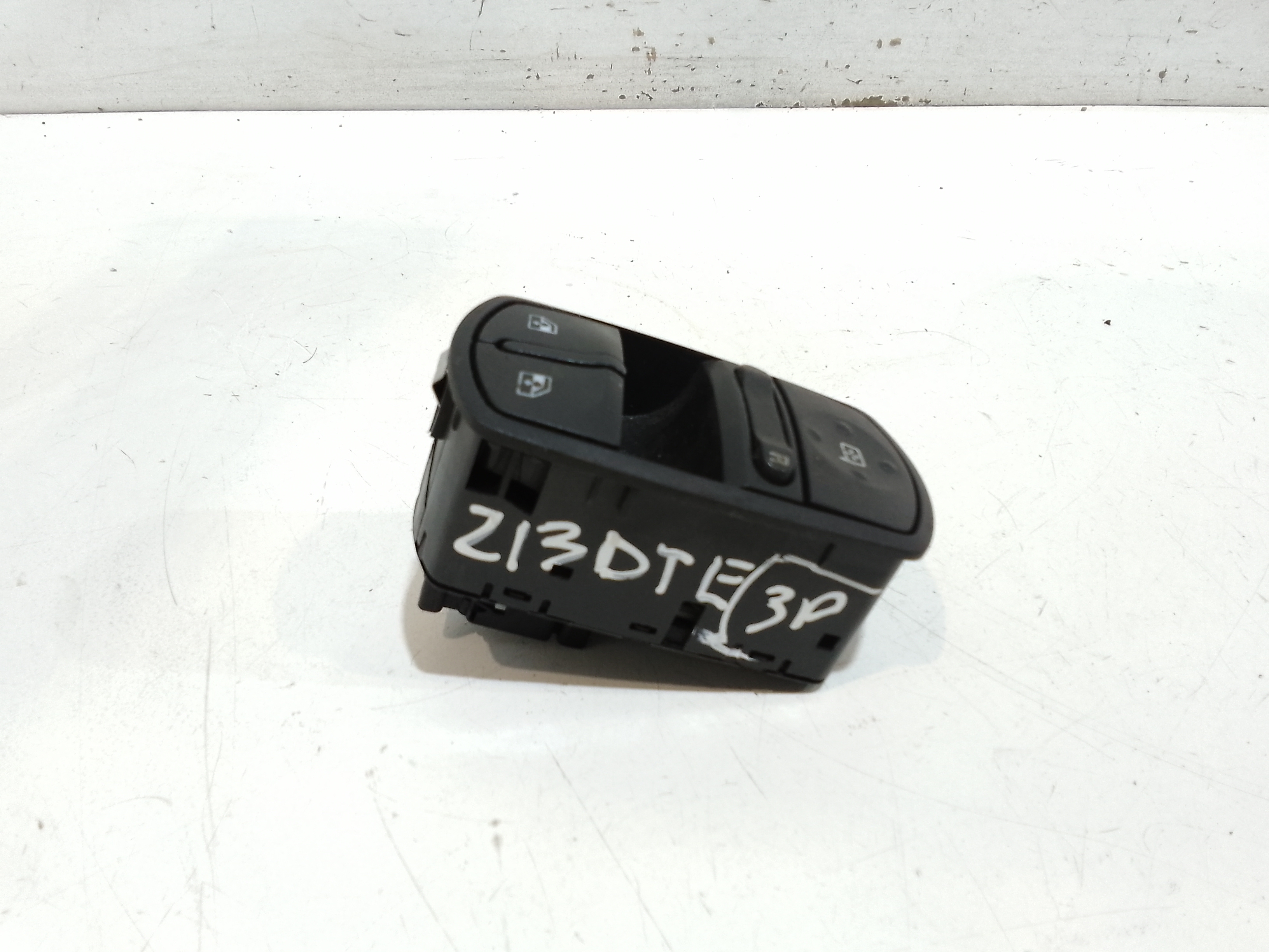 Pulsantiera anteriore sinistra Guida per Opel Corsa D 3p 2 Serie (2011 - In produzione)