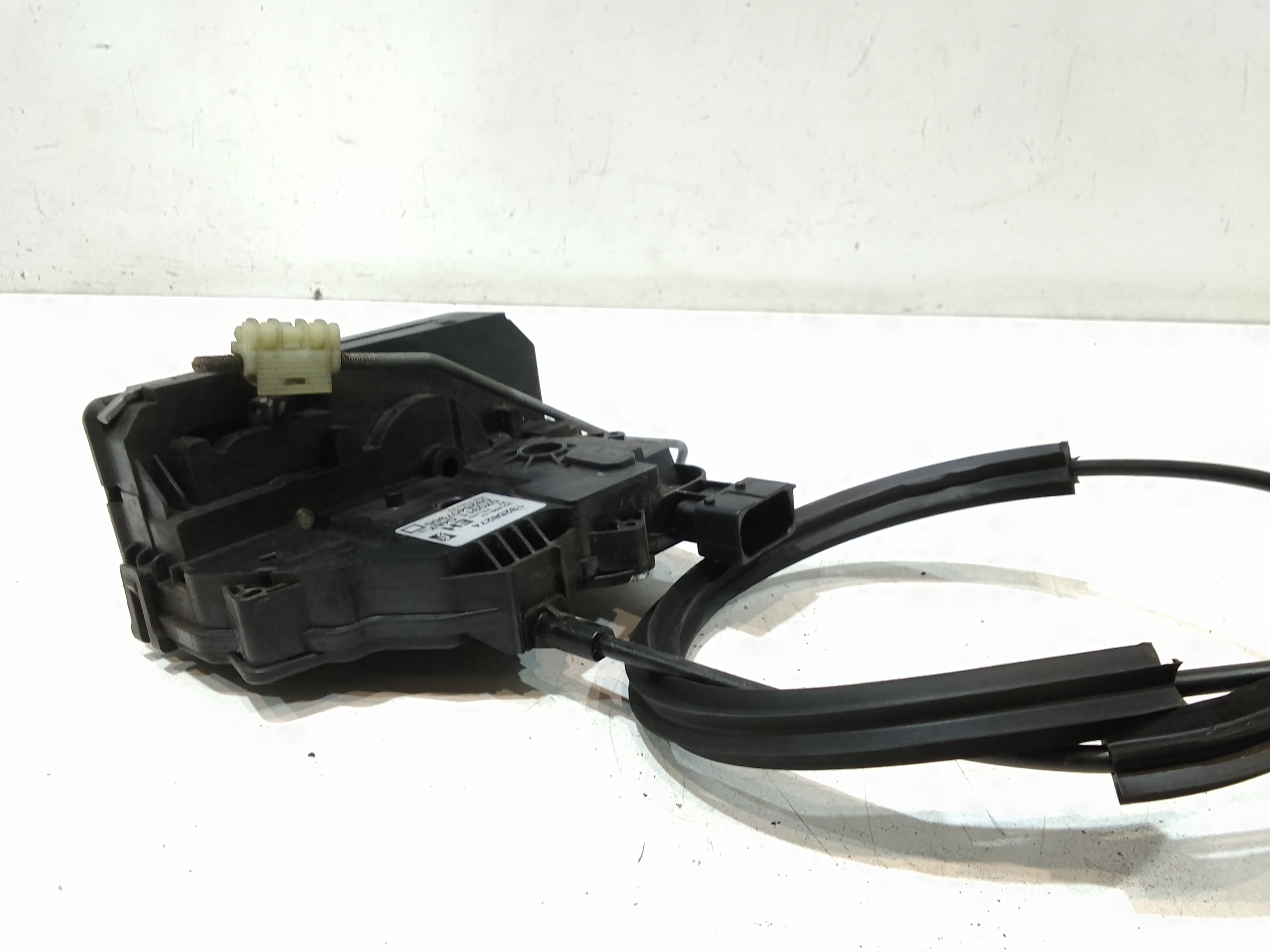 Serratura Anteriore Destra per Opel Corsa D 3p 2 Serie (2011 - In produzione)