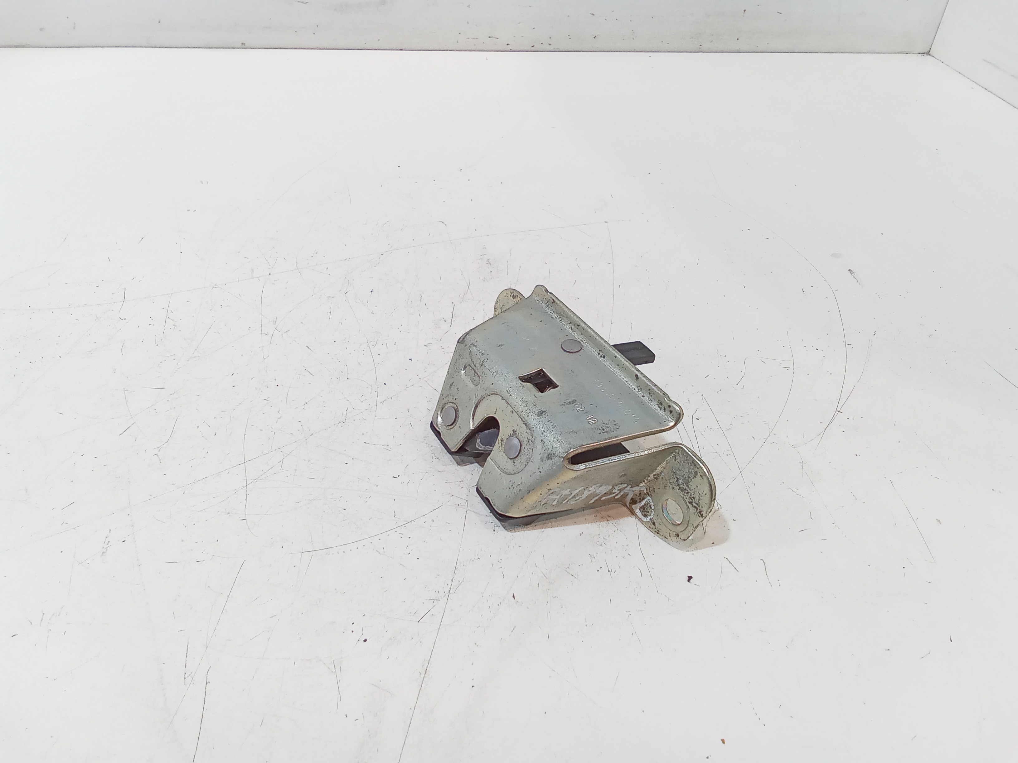 Serratura Cofano Posteriore per Peugeot 107 1 Serie (2005 - In produzione)