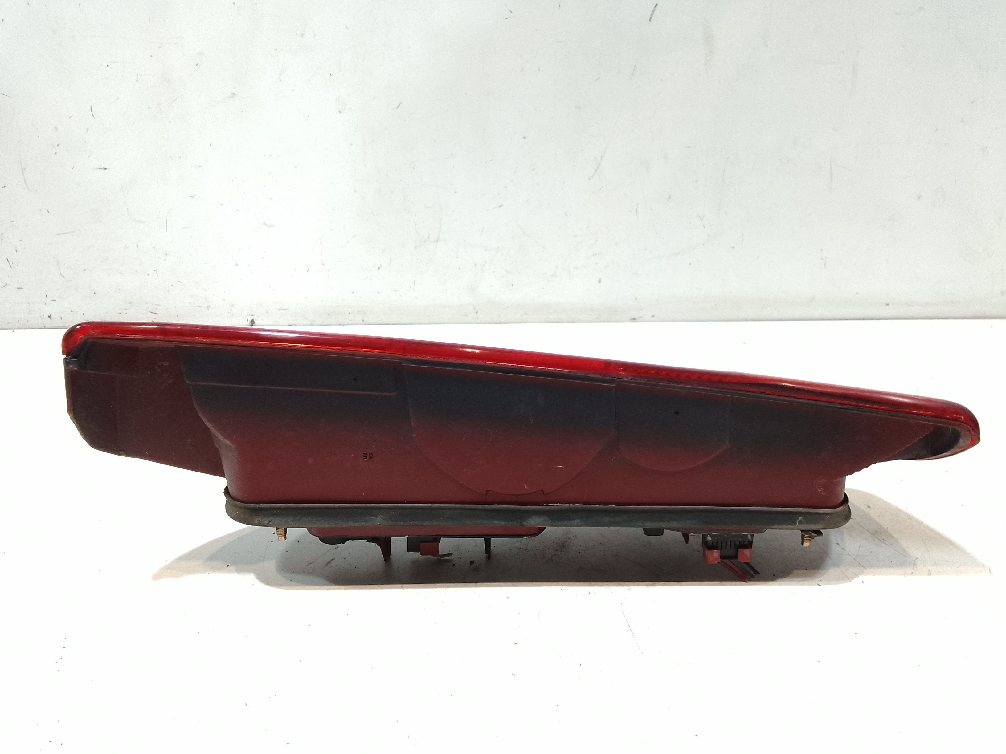 Stop Posteriore Destro Integrato nel Portello per Alfa Romeo 145 Serie (930_) (94>99) (1994 - 1999)