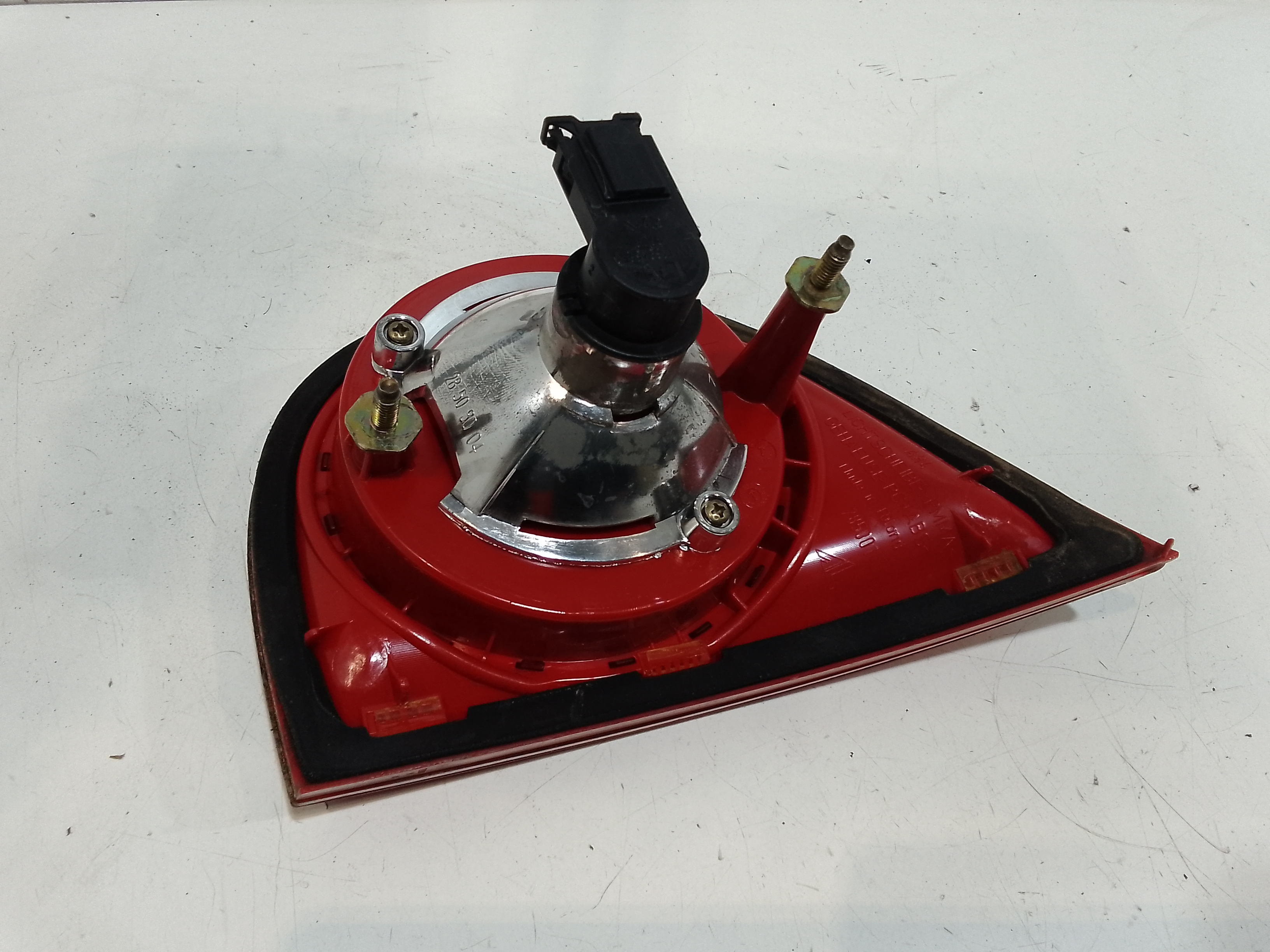 Stop Posteriore Sinistro Integrato nel Portello per Volkswagen Golf 5 Berlina (03>08) (2003 - 2008)