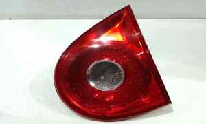 Stop Posteriore Destro Integrato nel Portello per Volkswagen Golf 5 Berlina (03>08) (2003 - 2008)