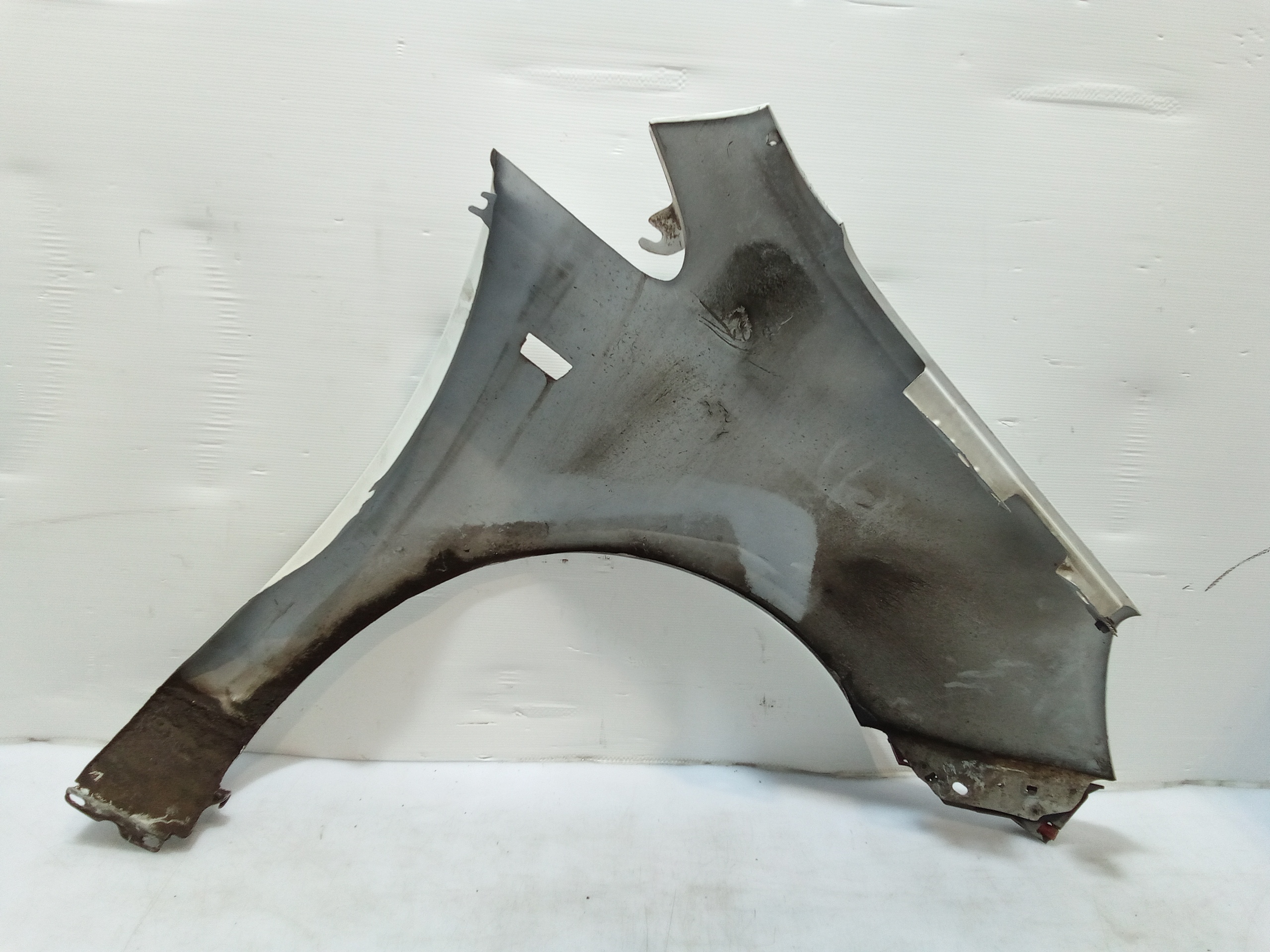 Parafango Anteriore Sinistro per Opel Corsa D 3p 2 Serie (2011 - In produzione)