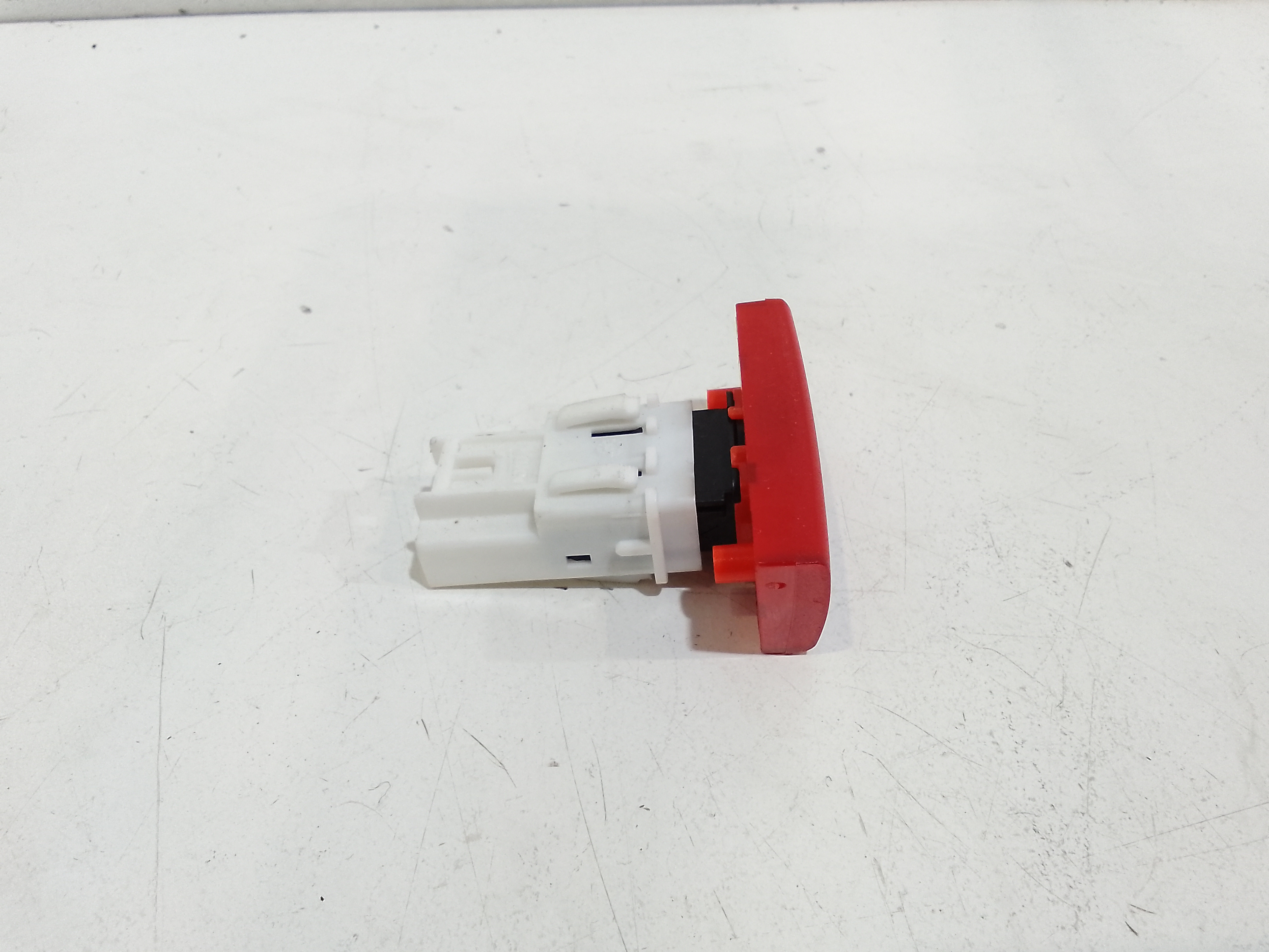 Pulsante luci di emergenza per Peugeot 107 1 Serie (2005 - In produzione)